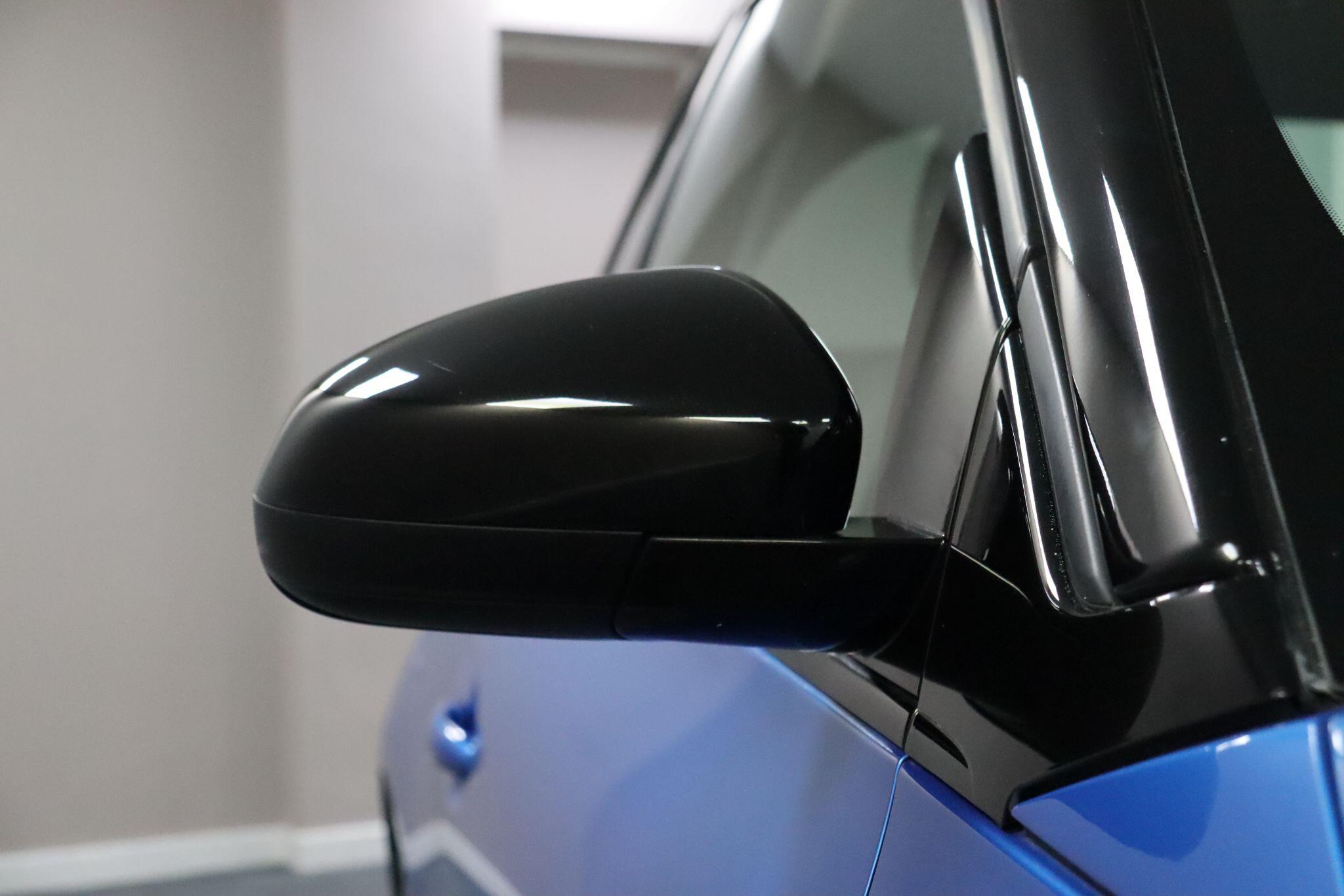 Vauxhall Adam view 33