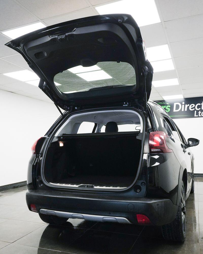 Peugeot 2008 view 8