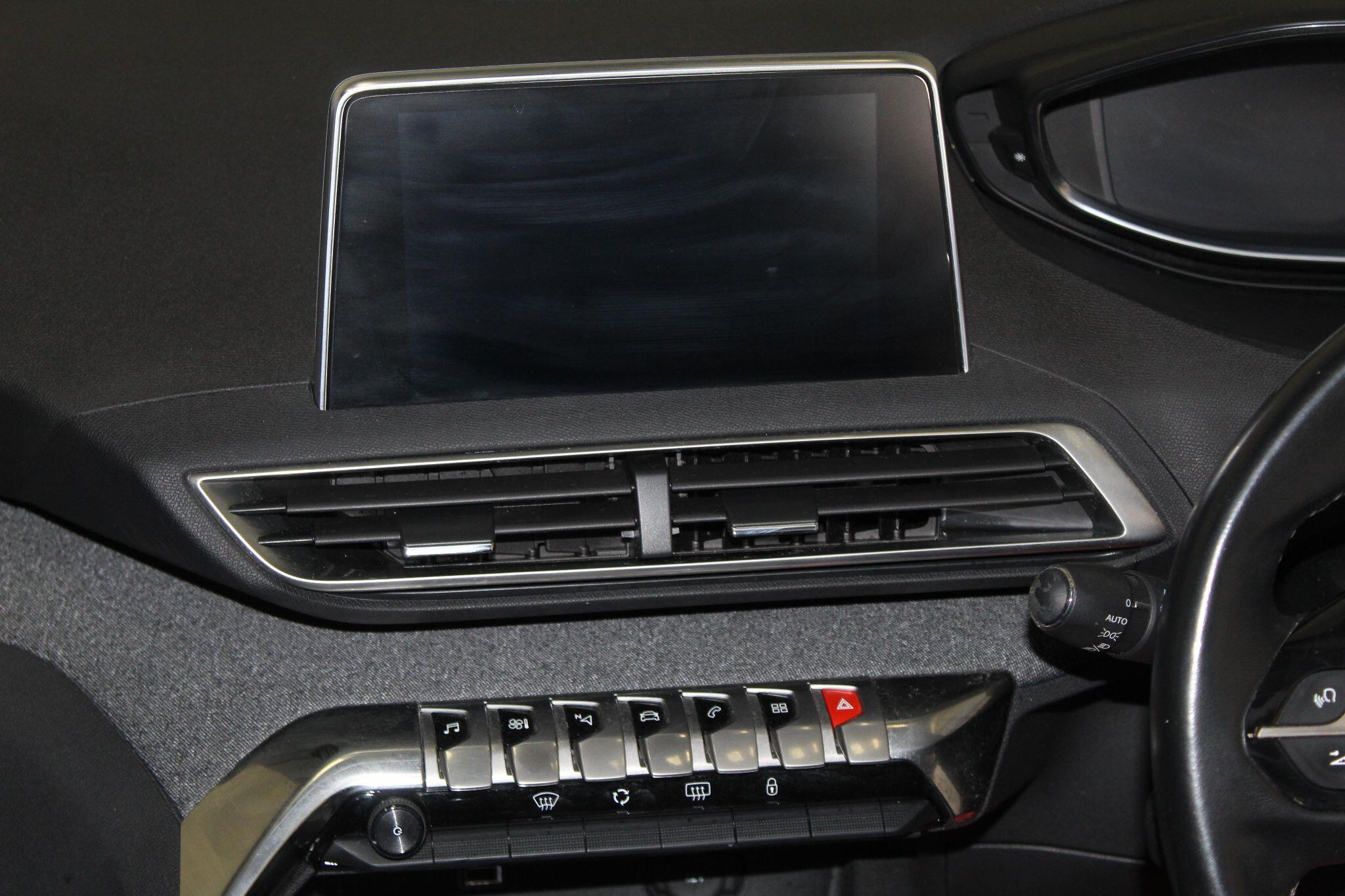 Peugeot 3008 view 38