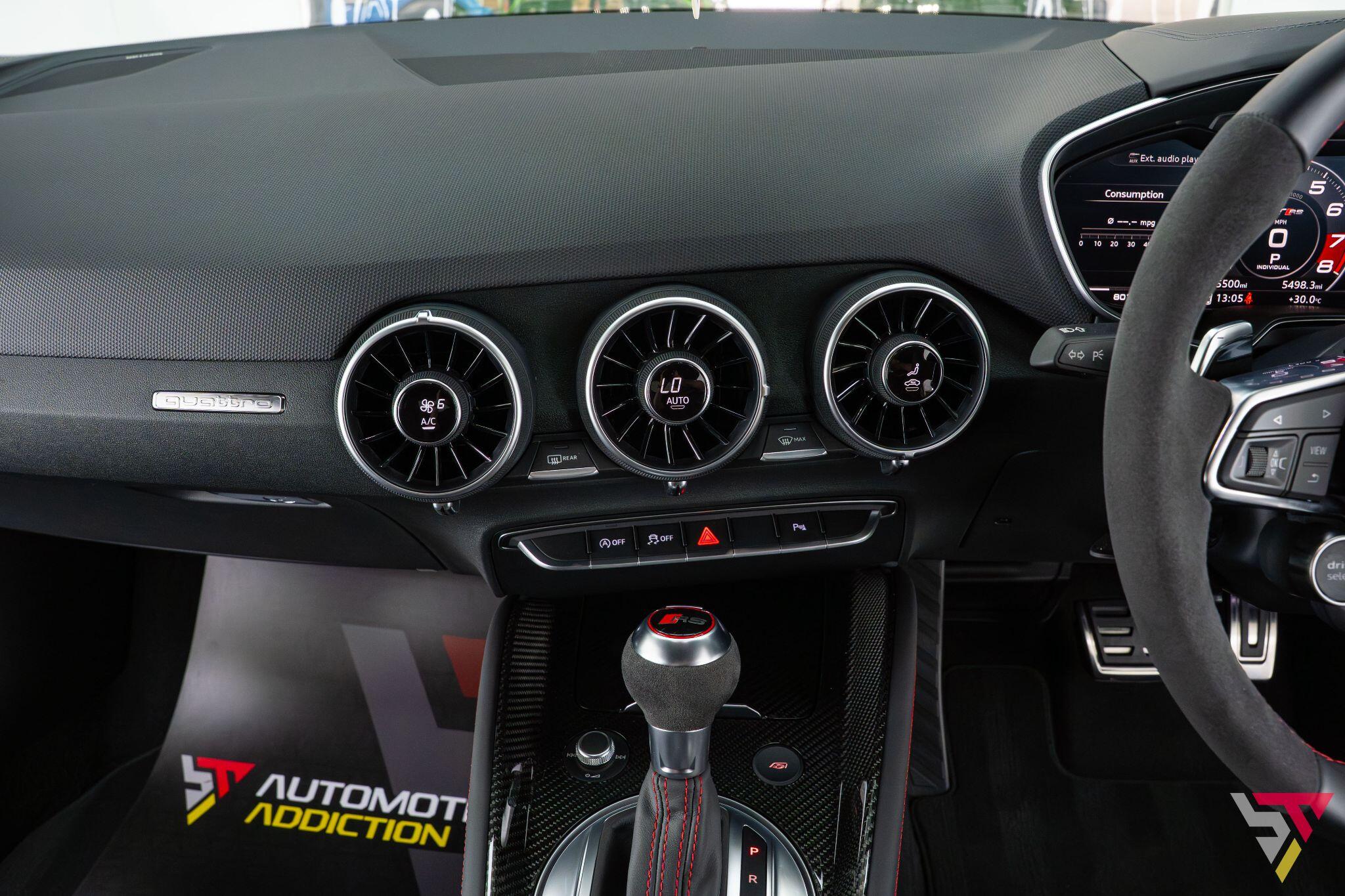 Audi TT RS view 45