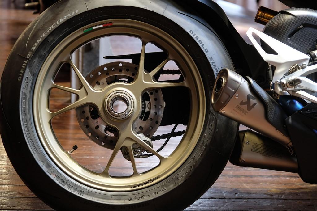Ducati Panigale V4R view 3