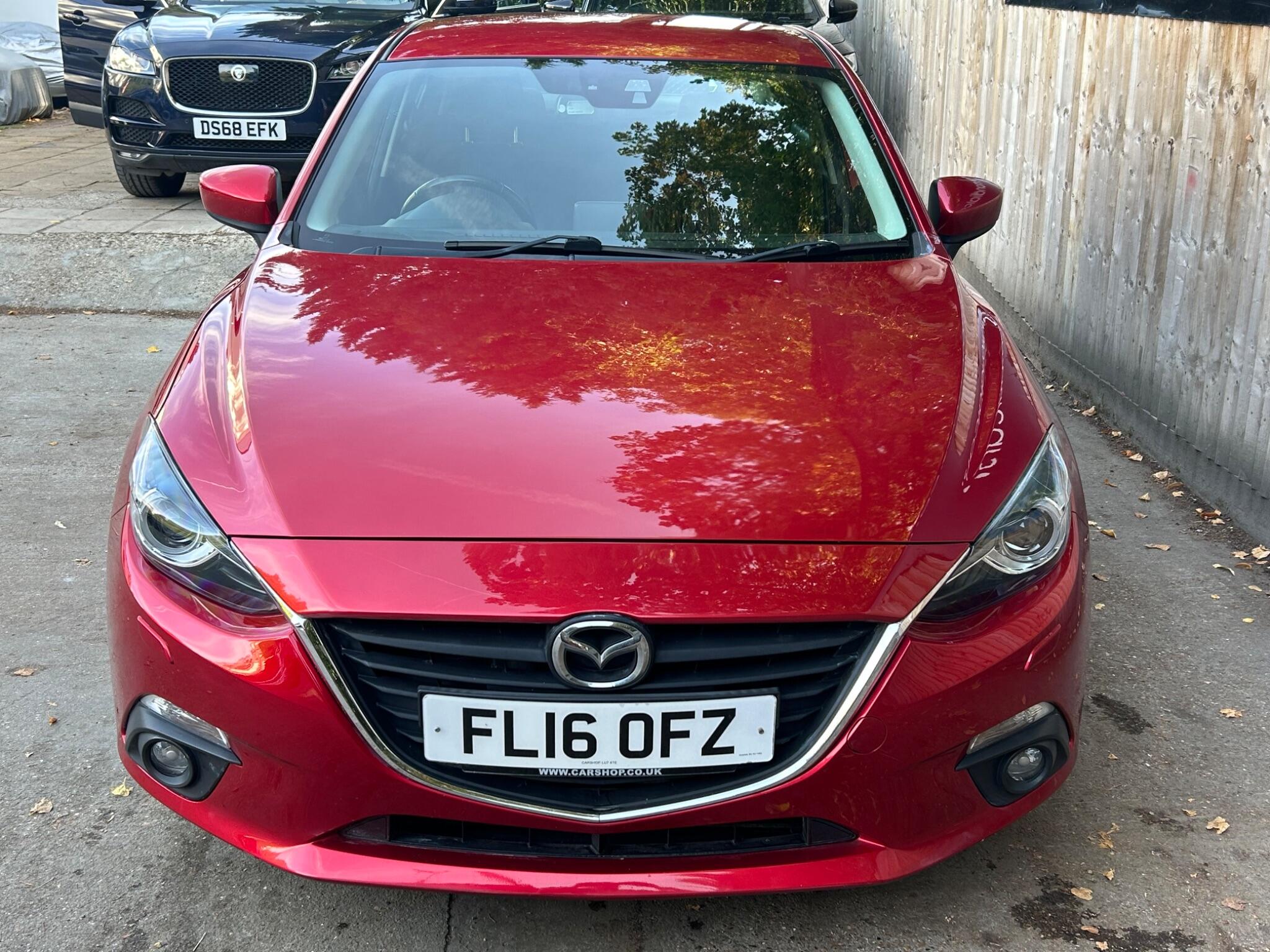 Mazda Mazda3 view 20