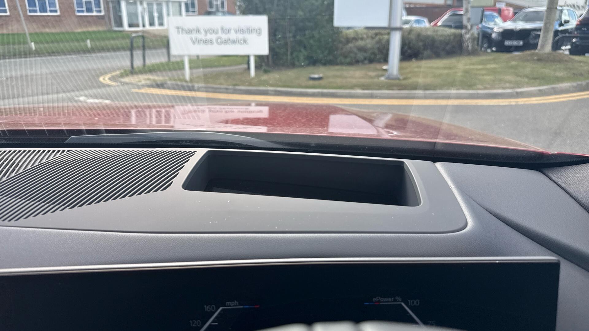 BMW i5 view 48