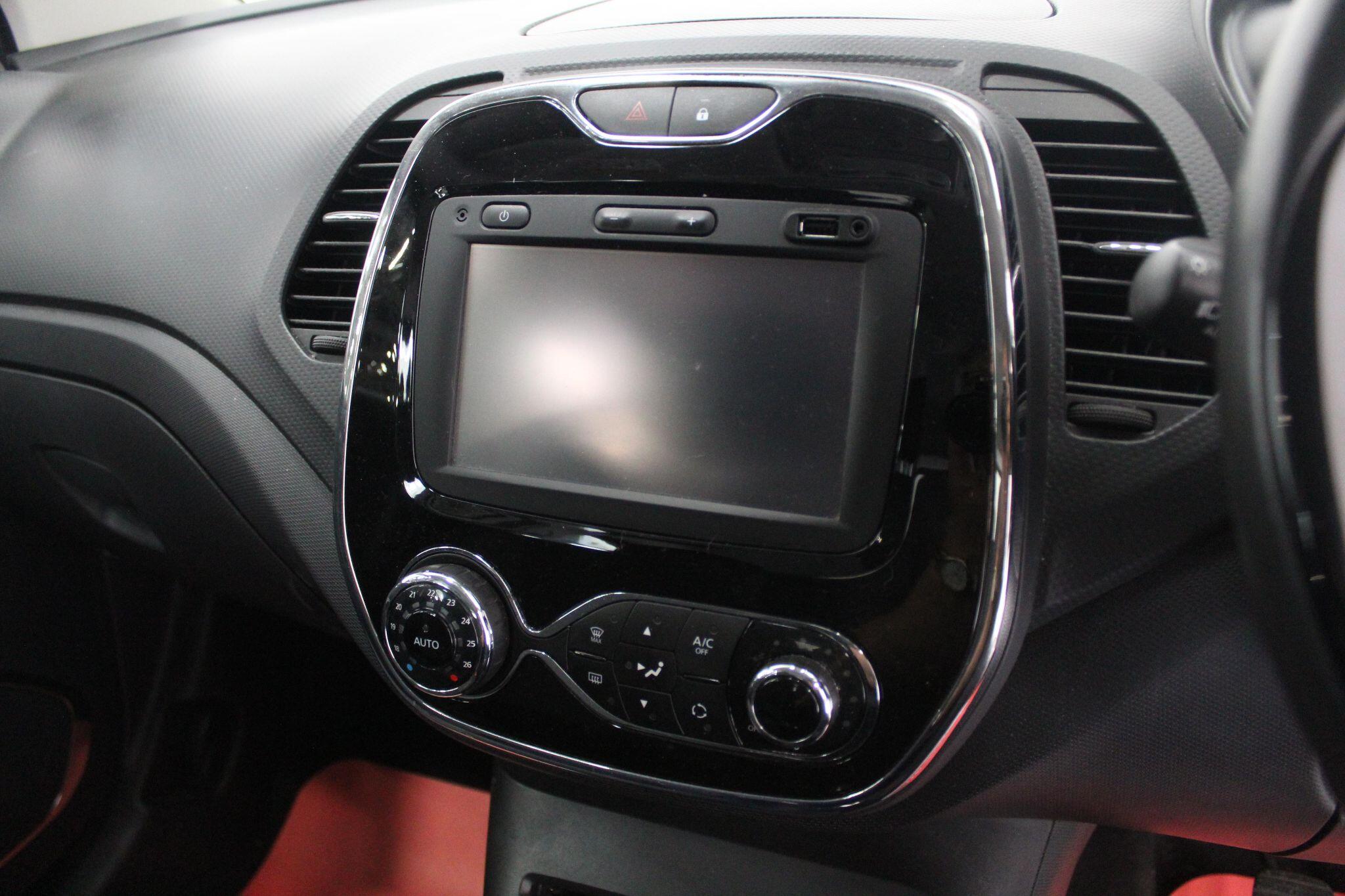 Renault Captur view 39