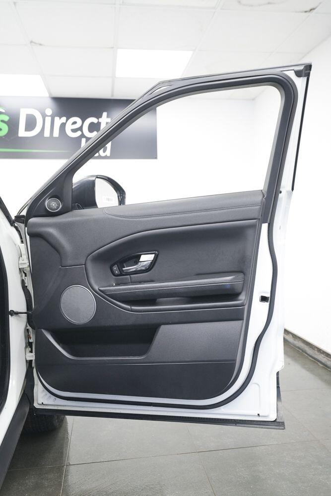 Land Rover Range Rover Evoque view 16