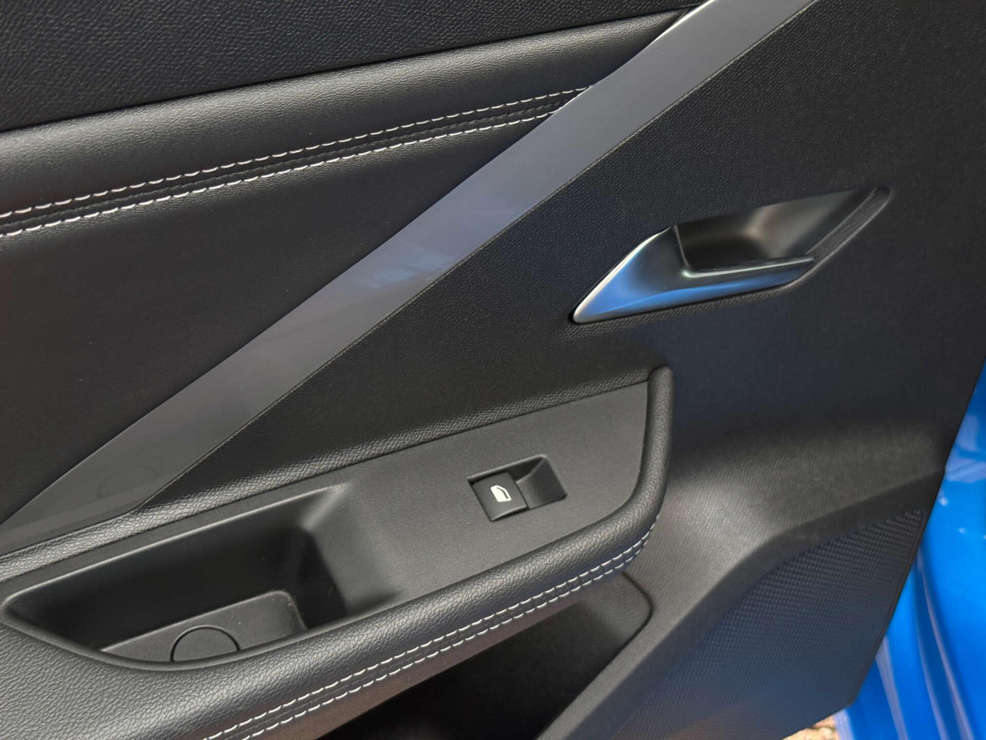 Vauxhall Astra view 35