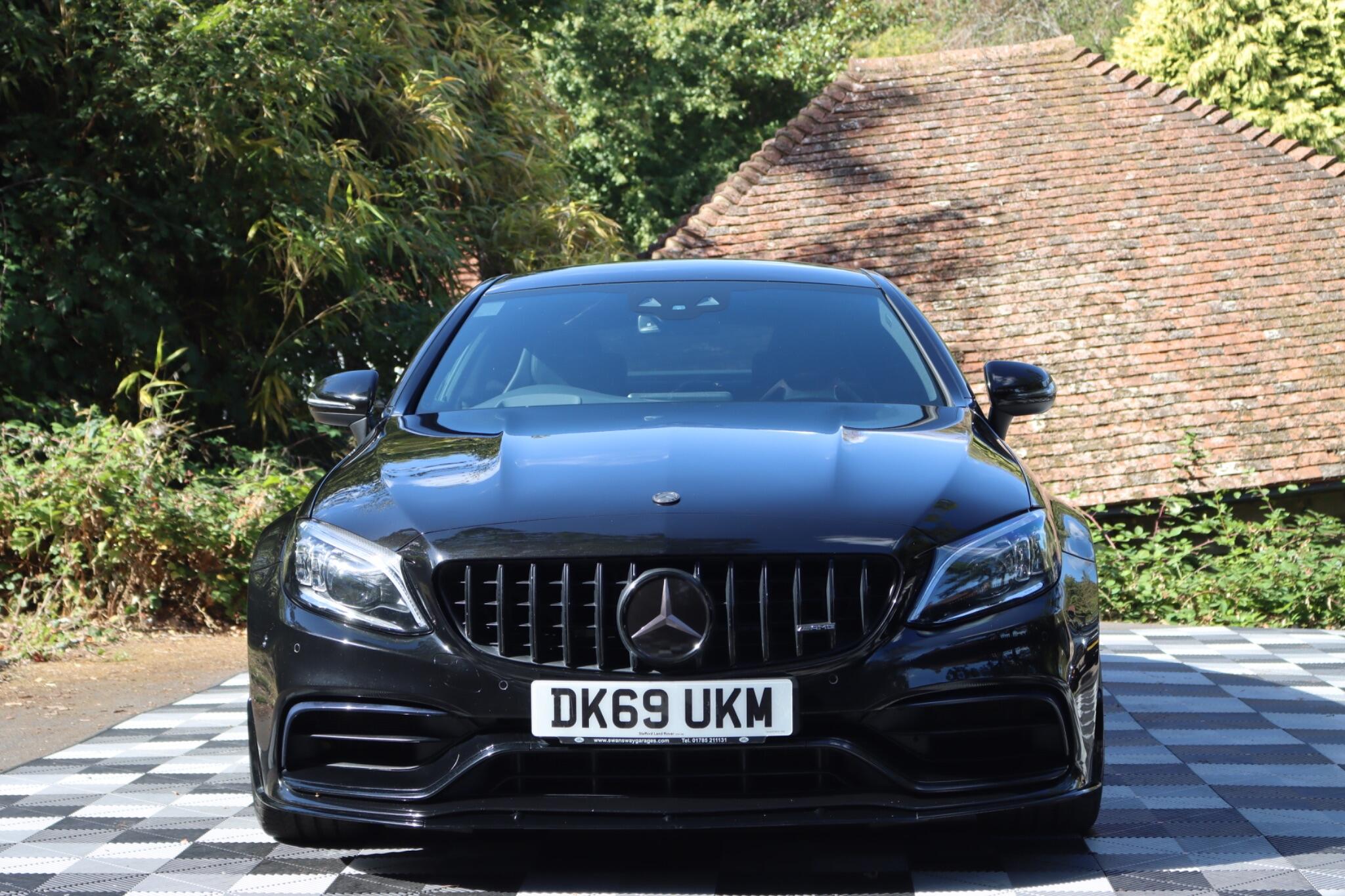 Mercedes-Benz C-Class view 11