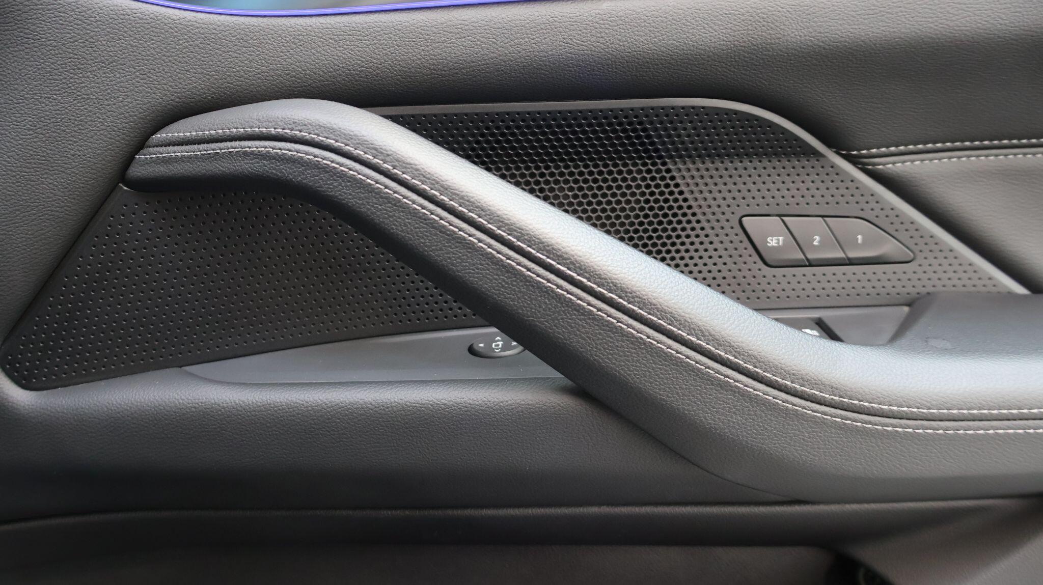 BMW 4 Series view 42