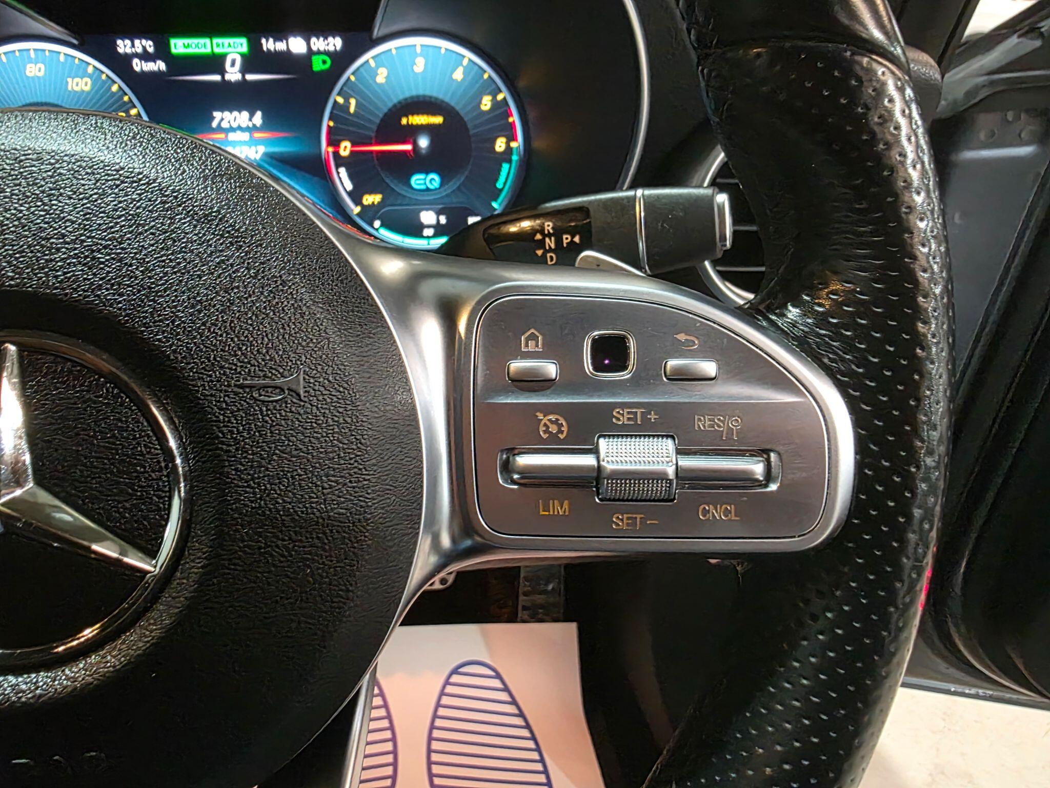 Mercedes-Benz C Class view 20