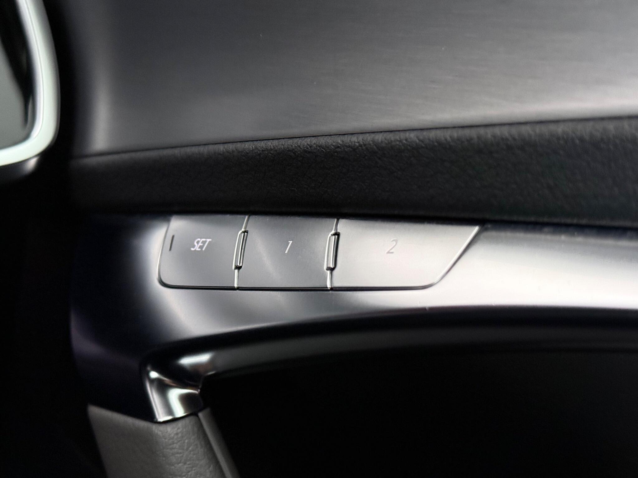 Audi A6 view 21