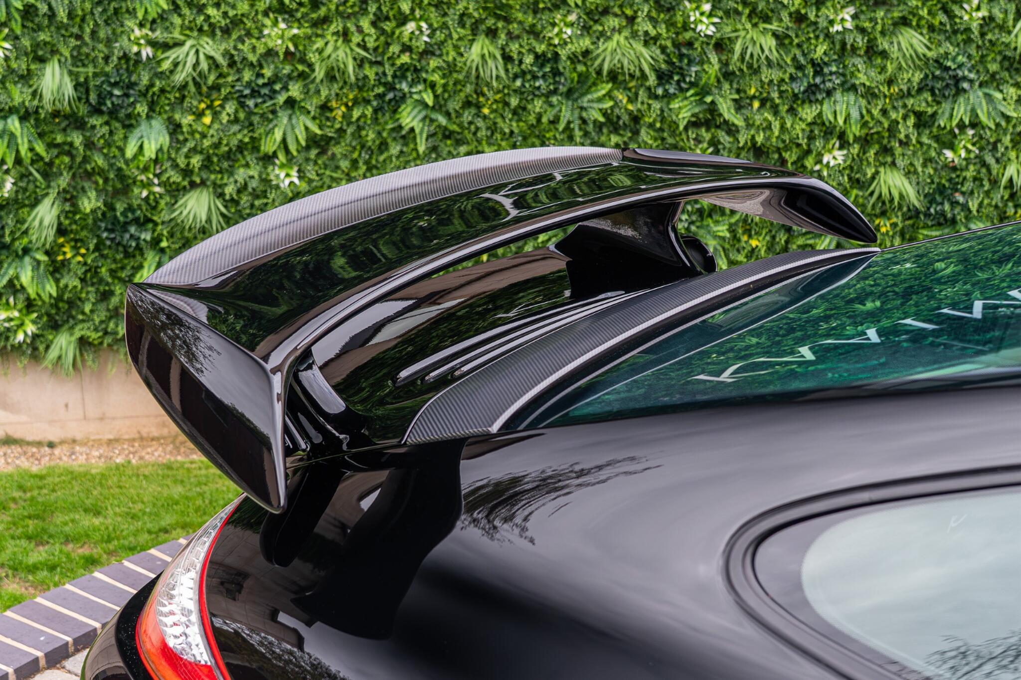 Porsche 911 view 51