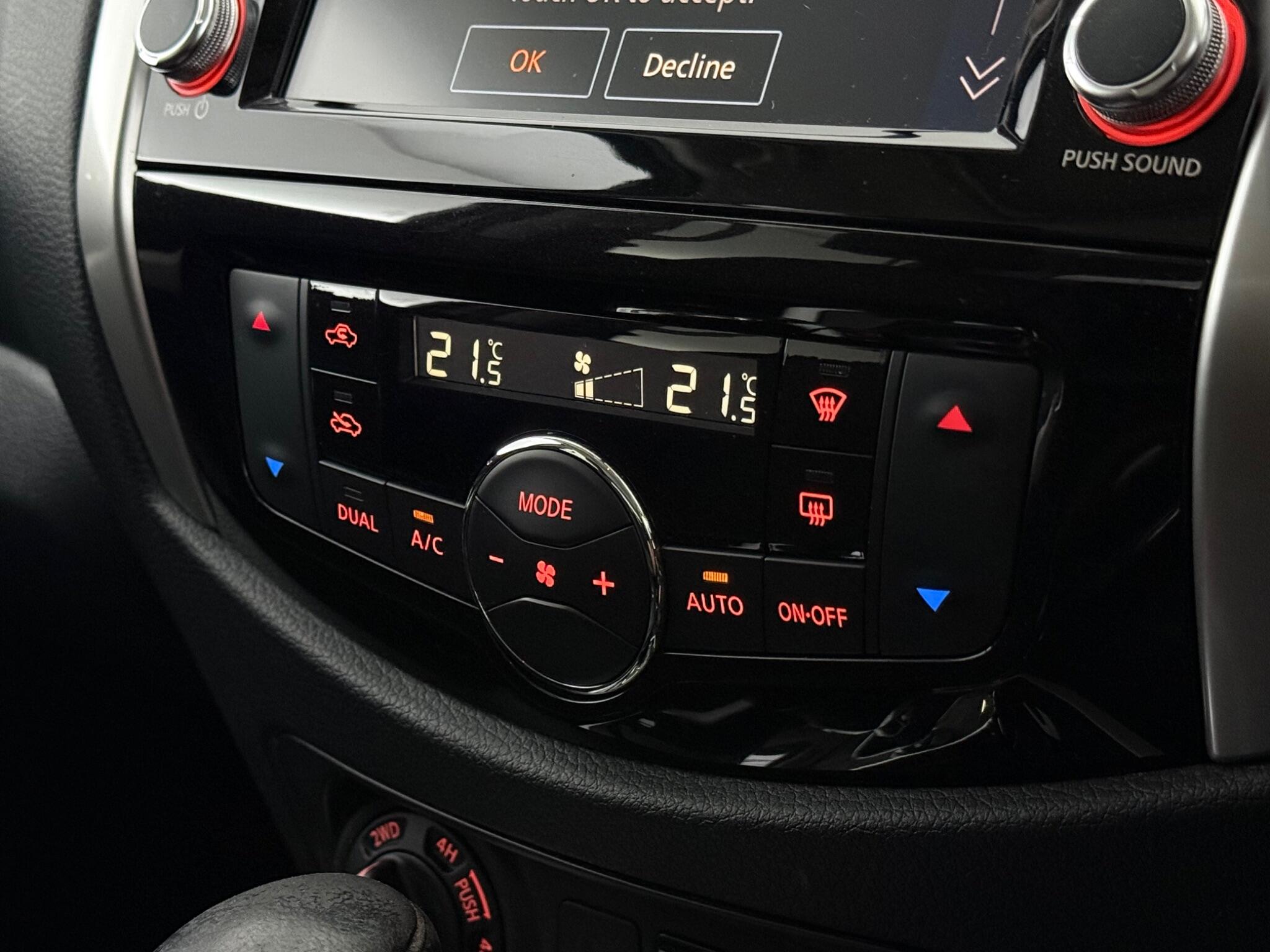 Nissan Navara view 21
