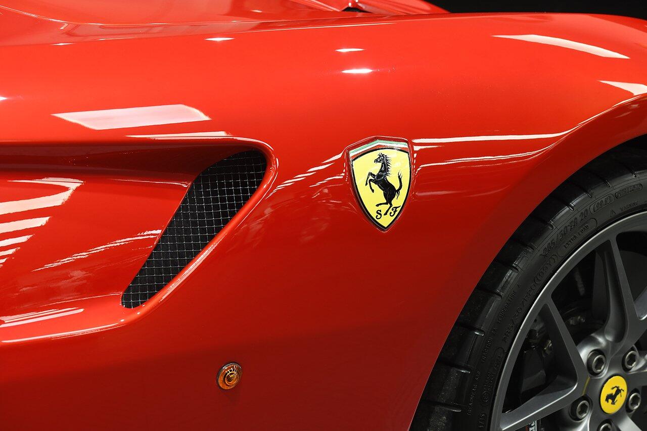 Ferrari 599 view 37