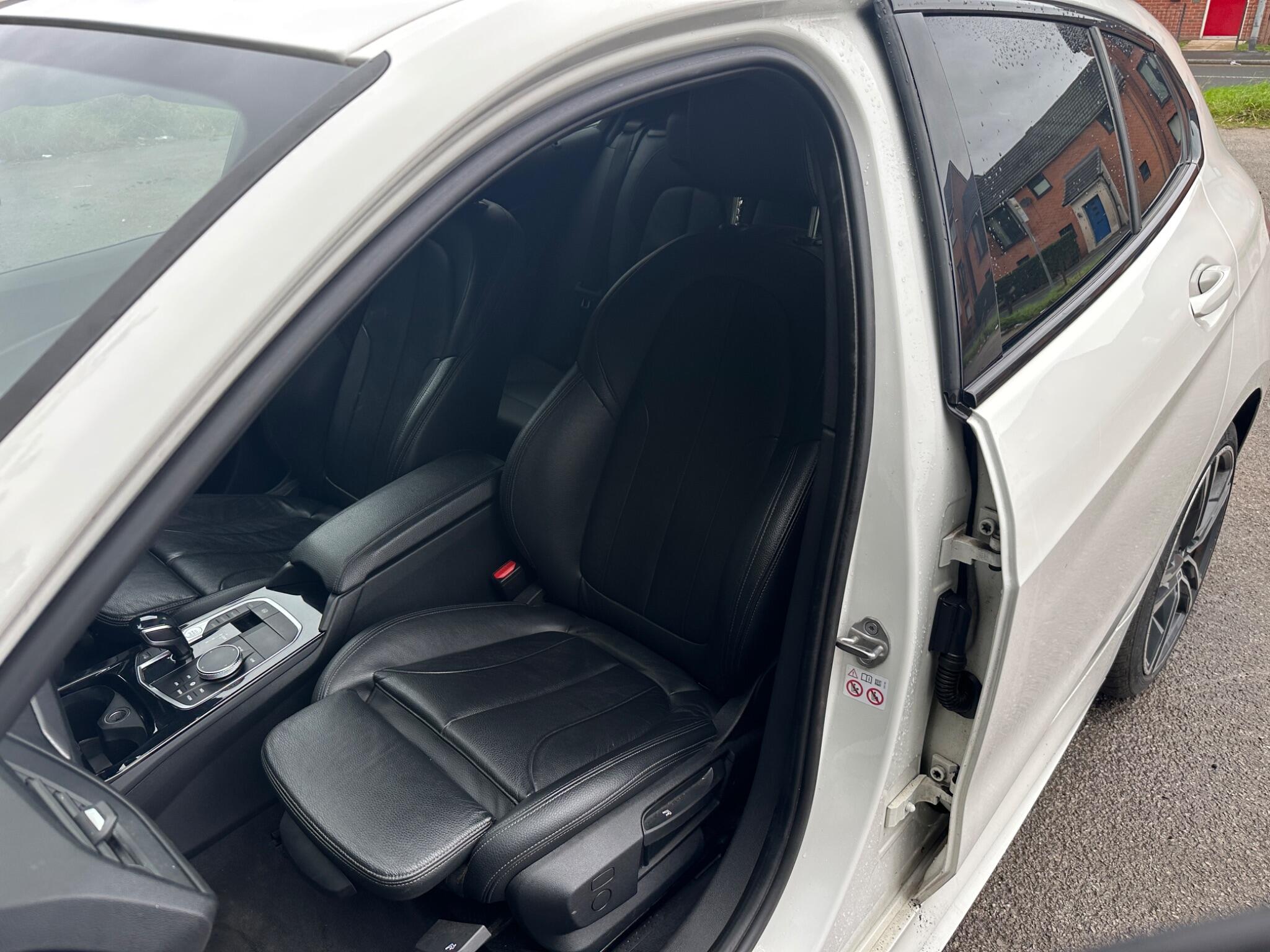BMW 1 Series view 20