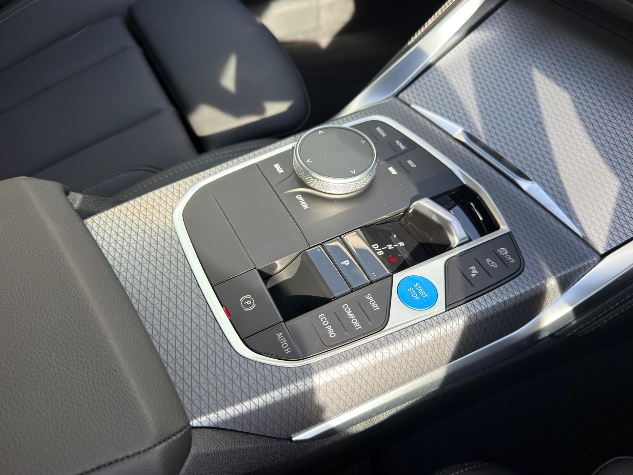 BMW I4 view 17