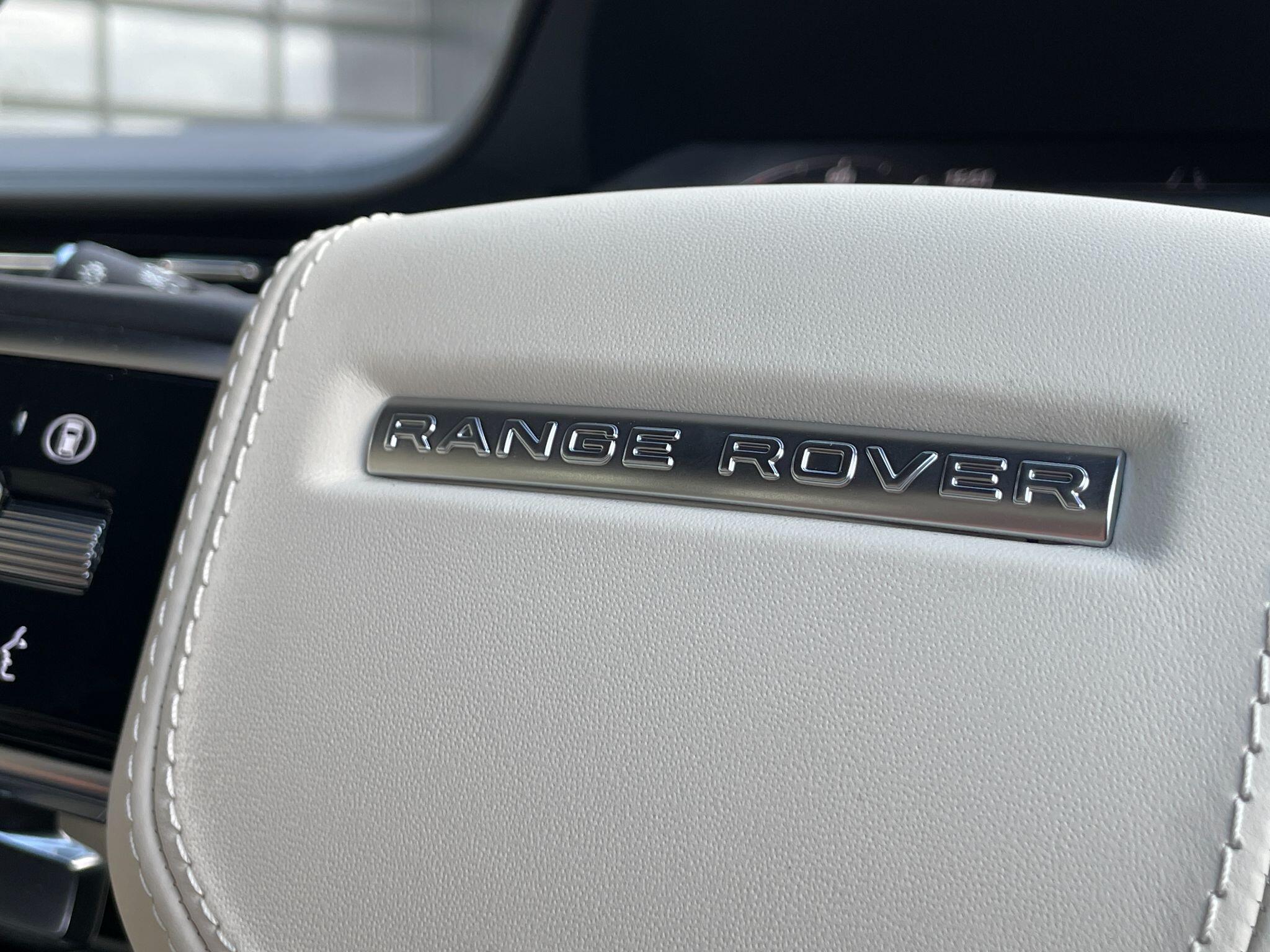 Land Rover Range Rover view 16