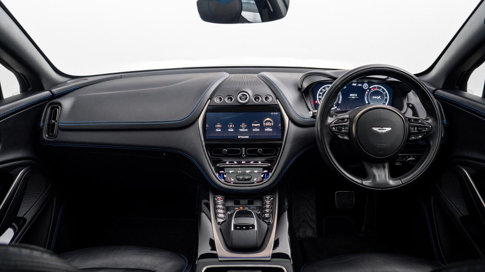 Aston Martin DBX view 5
