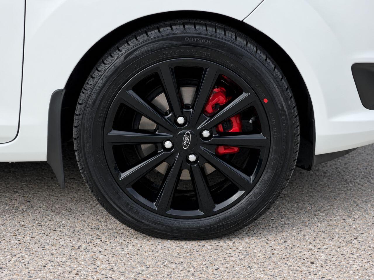 Ford Fiesta view 9