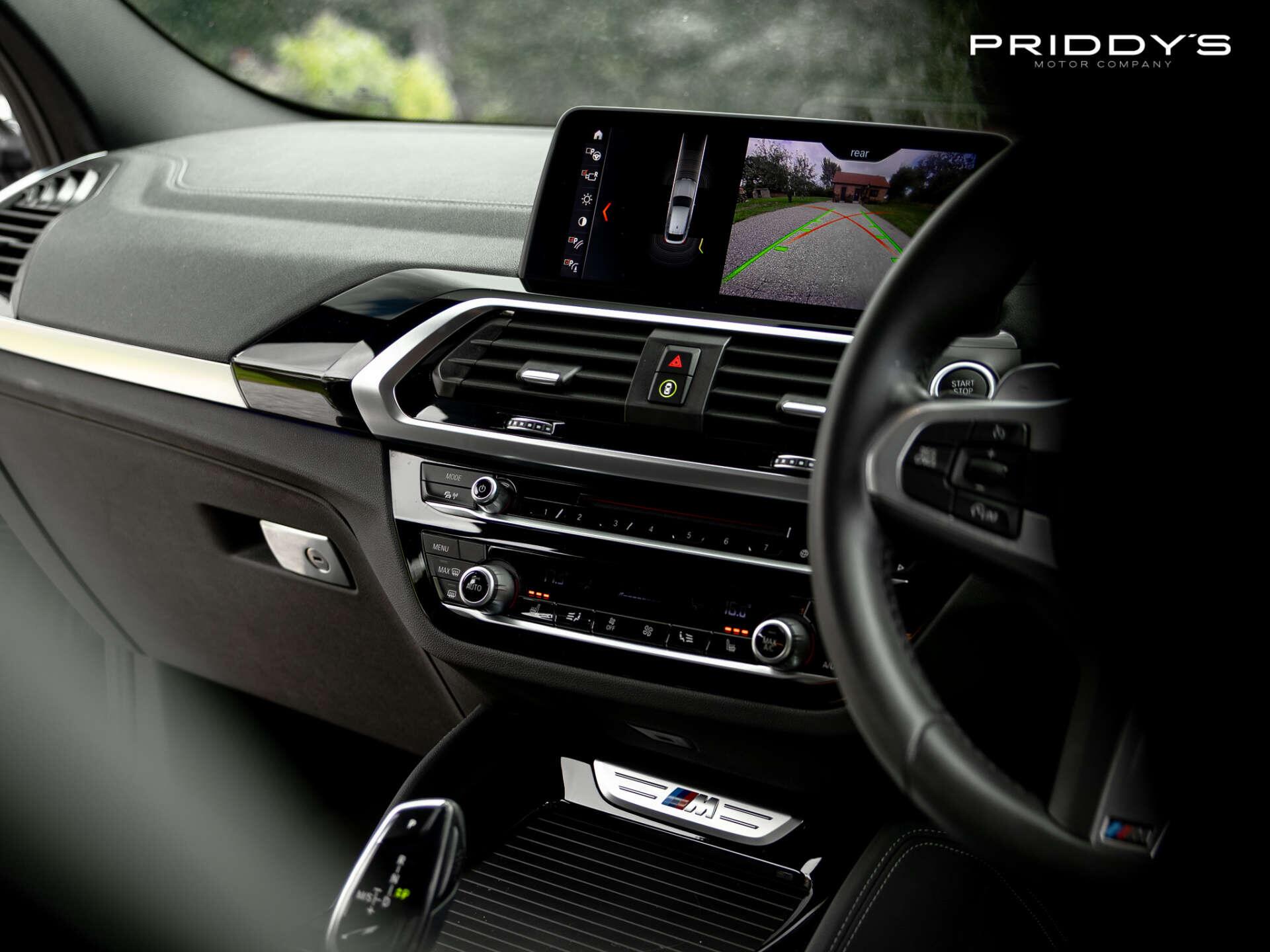 BMW X4 view 23
