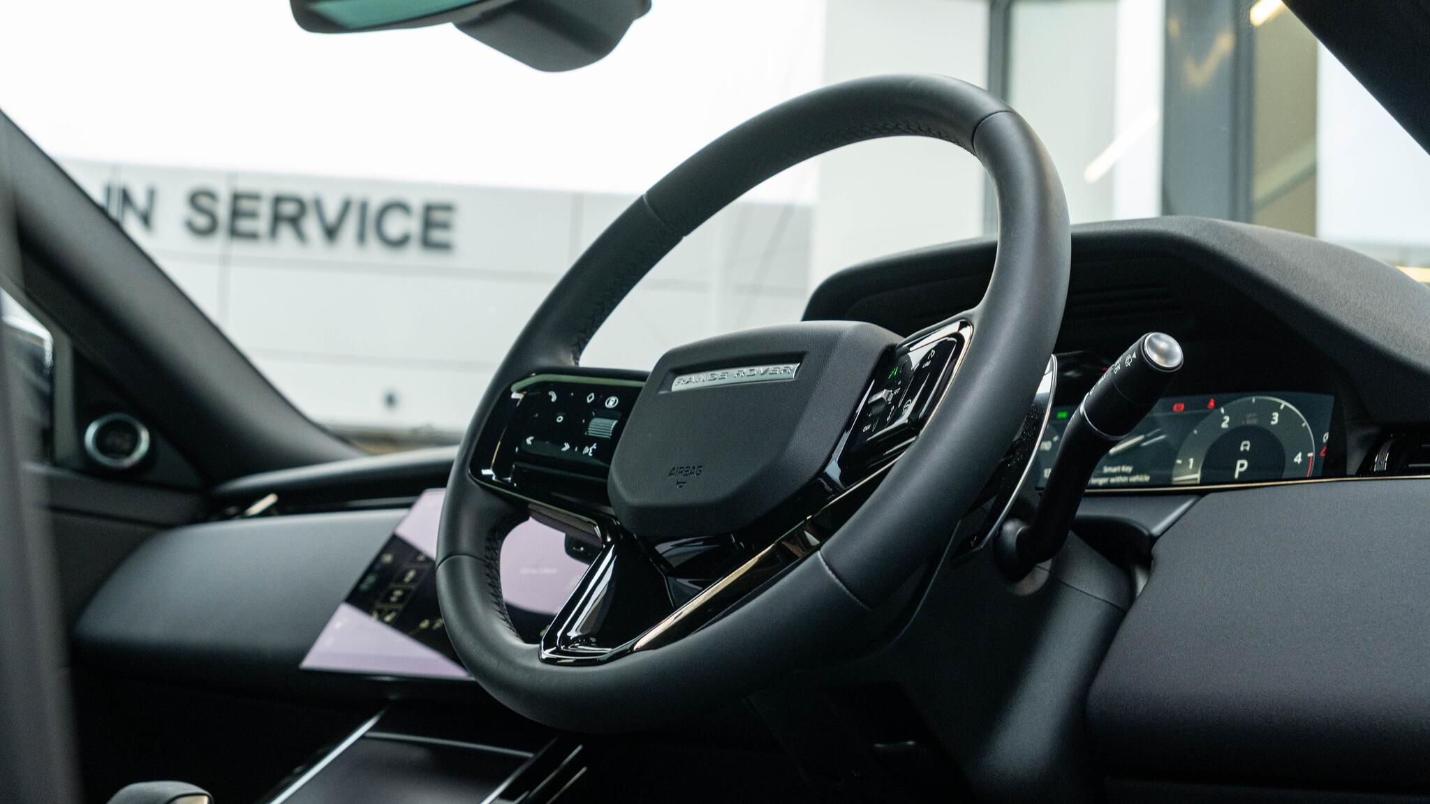 Land Rover Range Rover Evoque view 52