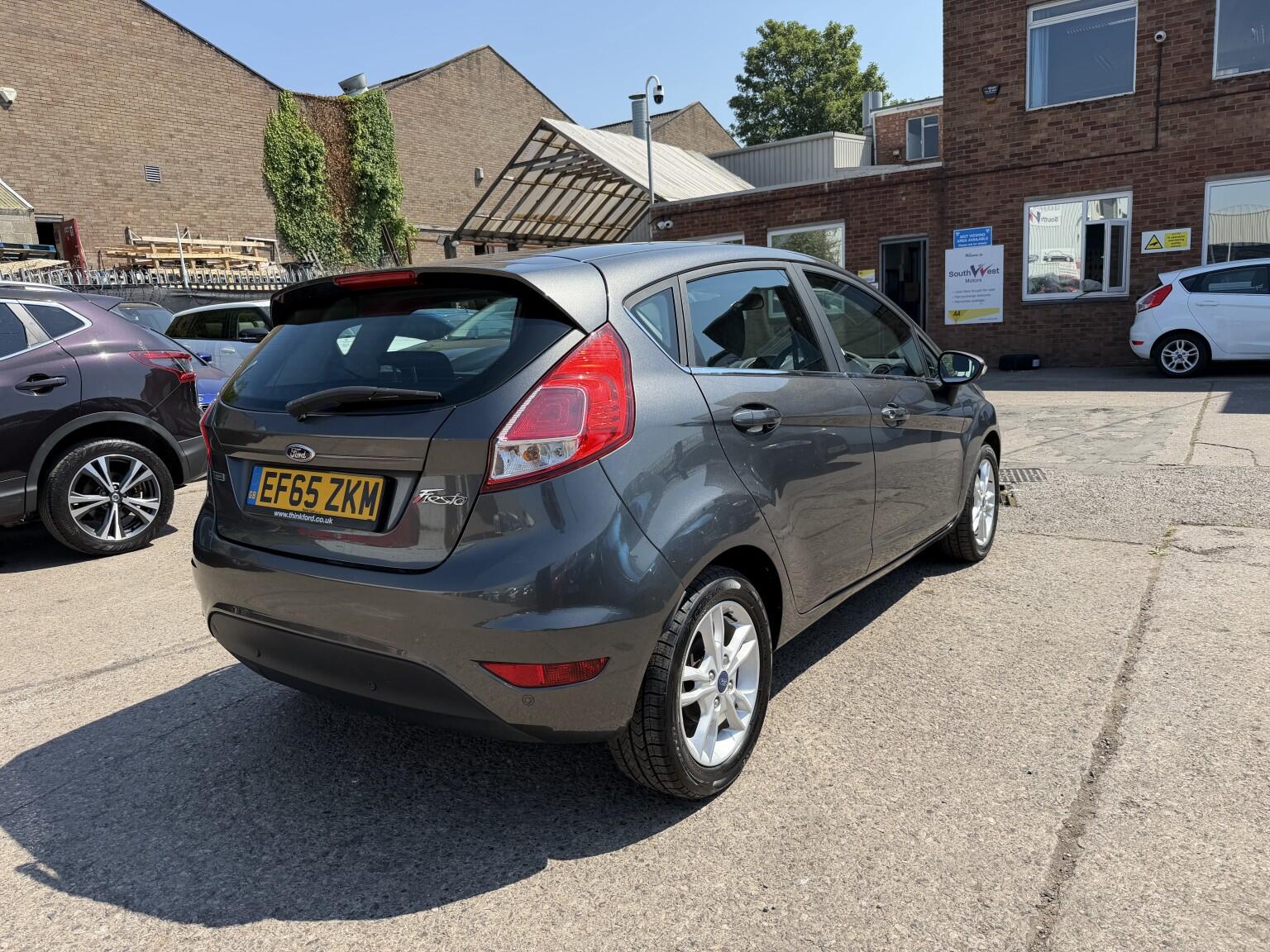 Ford Fiesta view 7