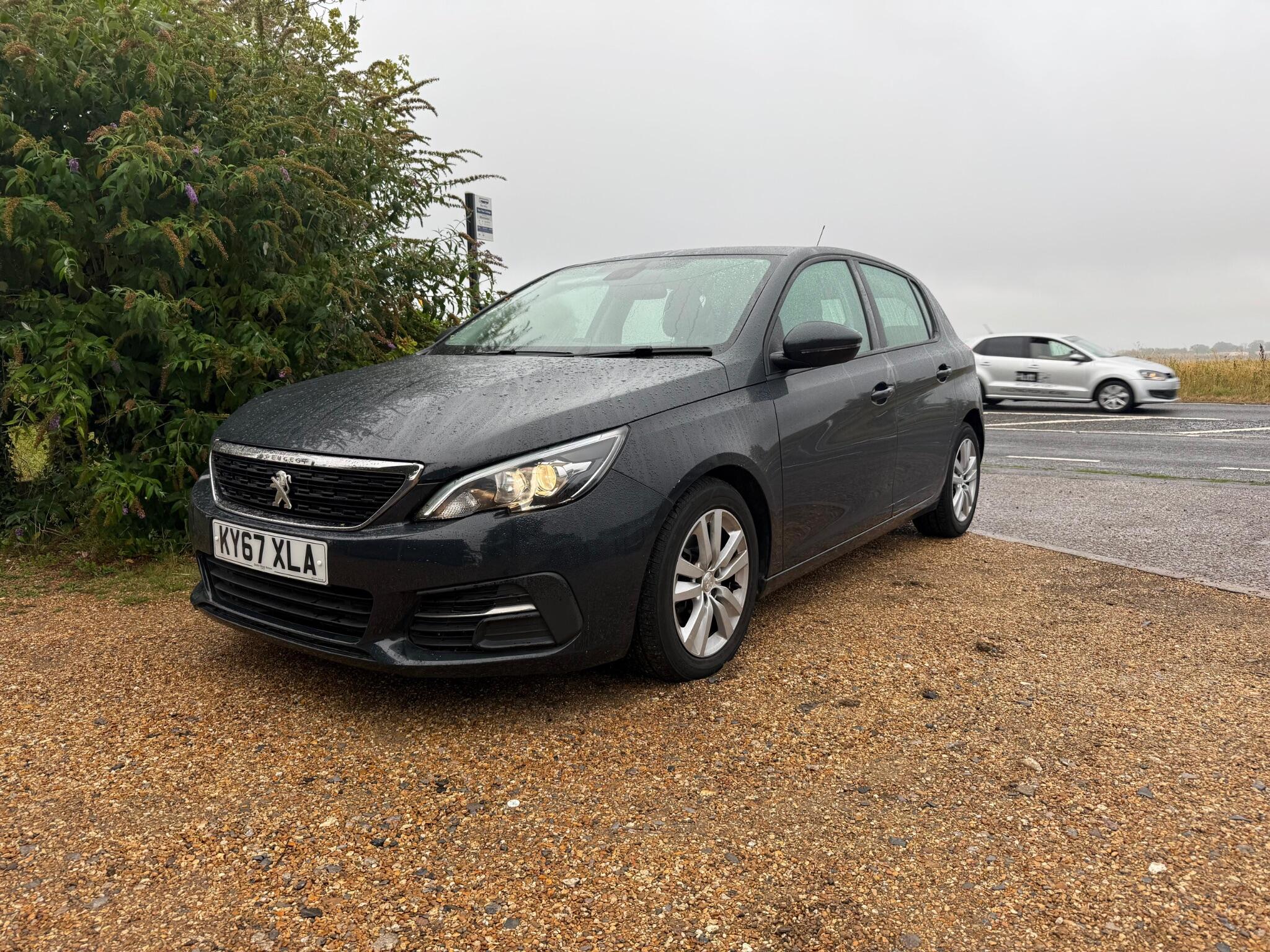 Peugeot 308 main image