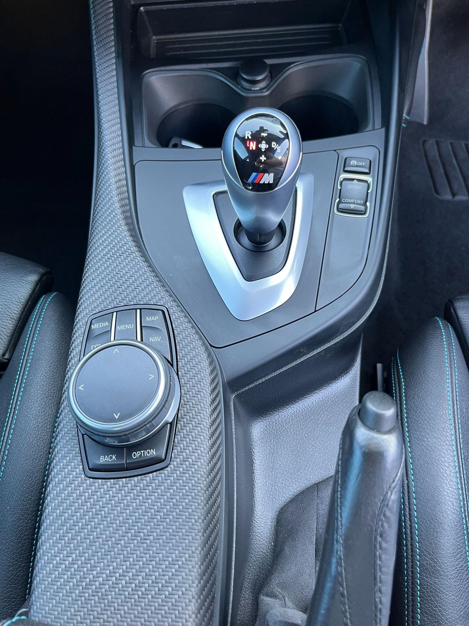BMW M2 view 21