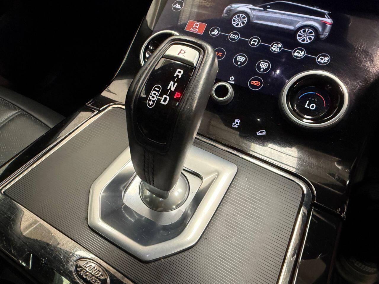 Land Rover Range Rover Evoque view 44