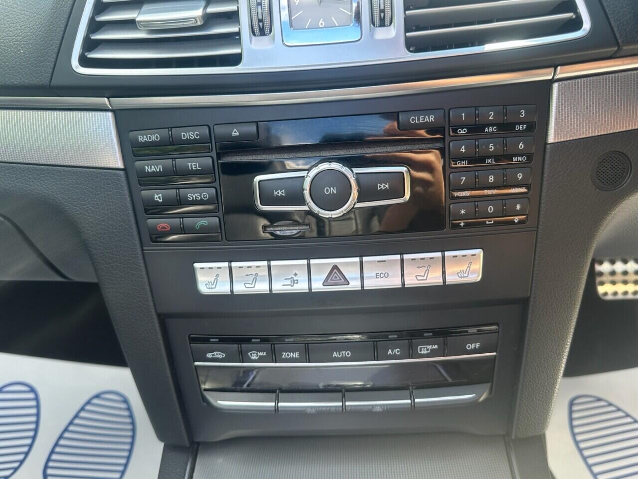 Mercedes-Benz E-Class view 33