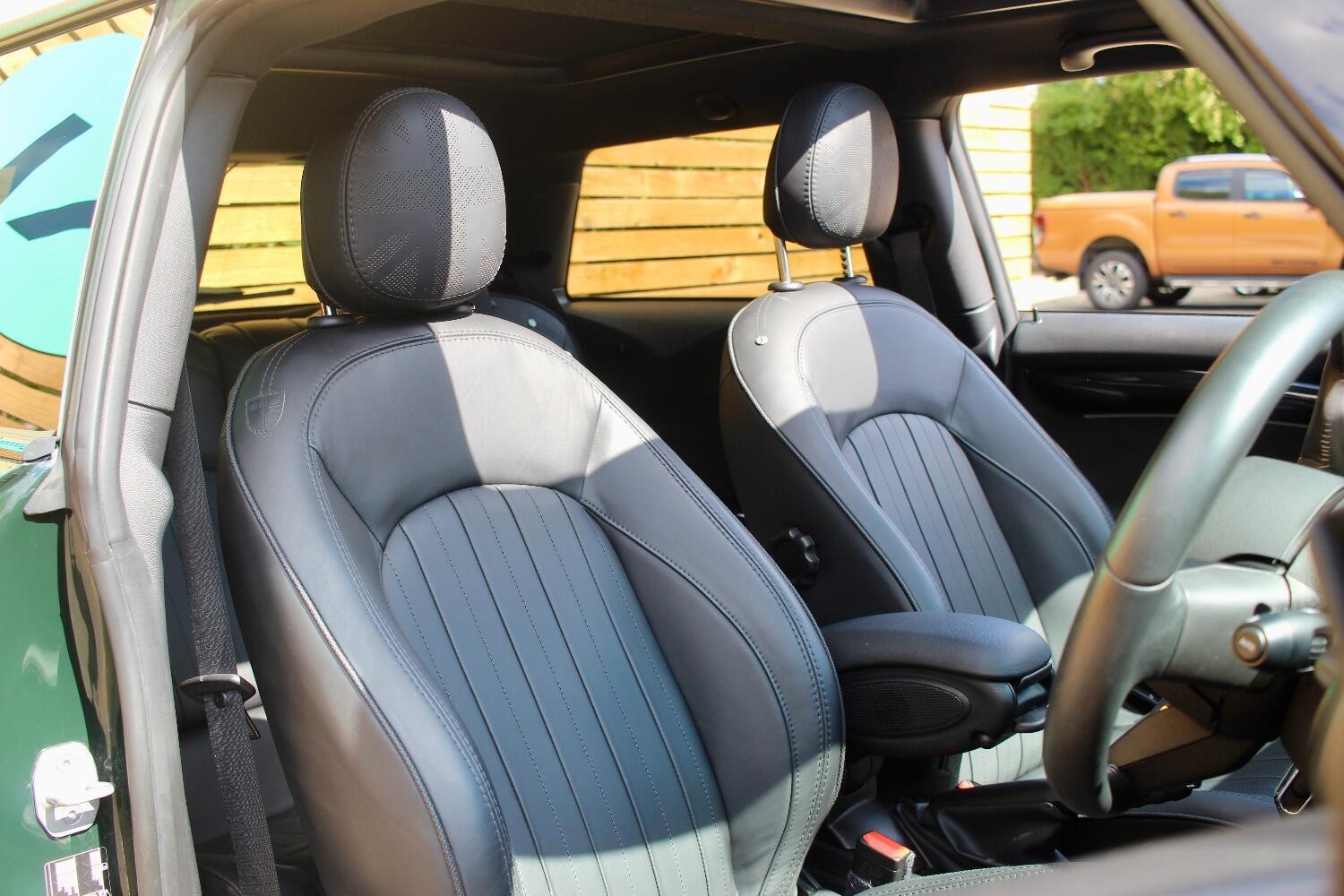 Mini Hatch view 9