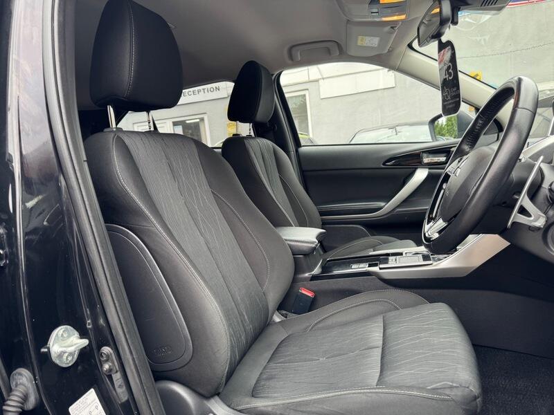 Mitsubishi Eclipse Cross view 15