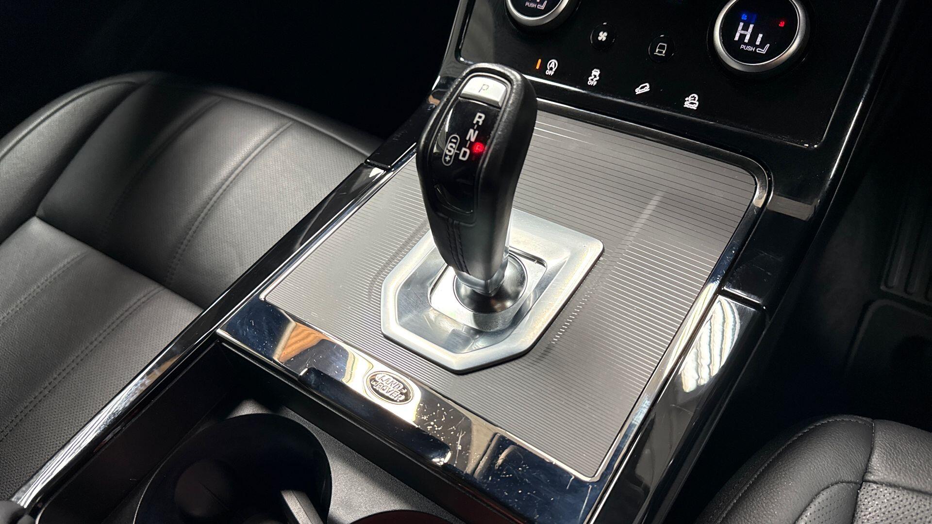 Land Rover Range Rover Evoque view 13