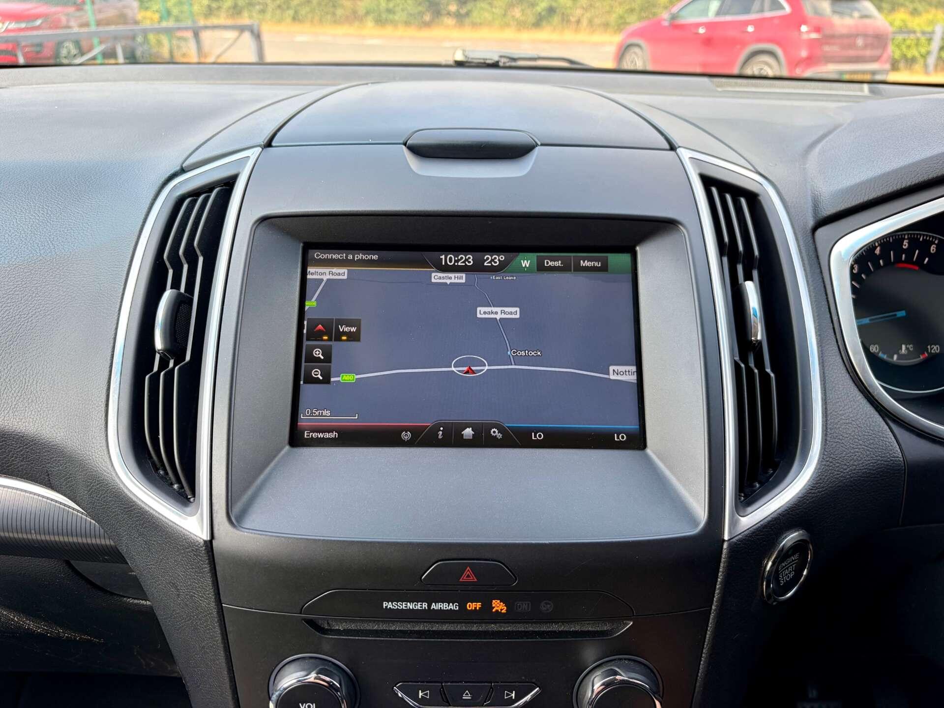 Ford Edge view 46
