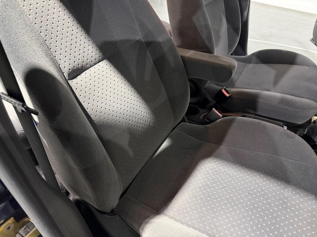 Ford Focus view 36