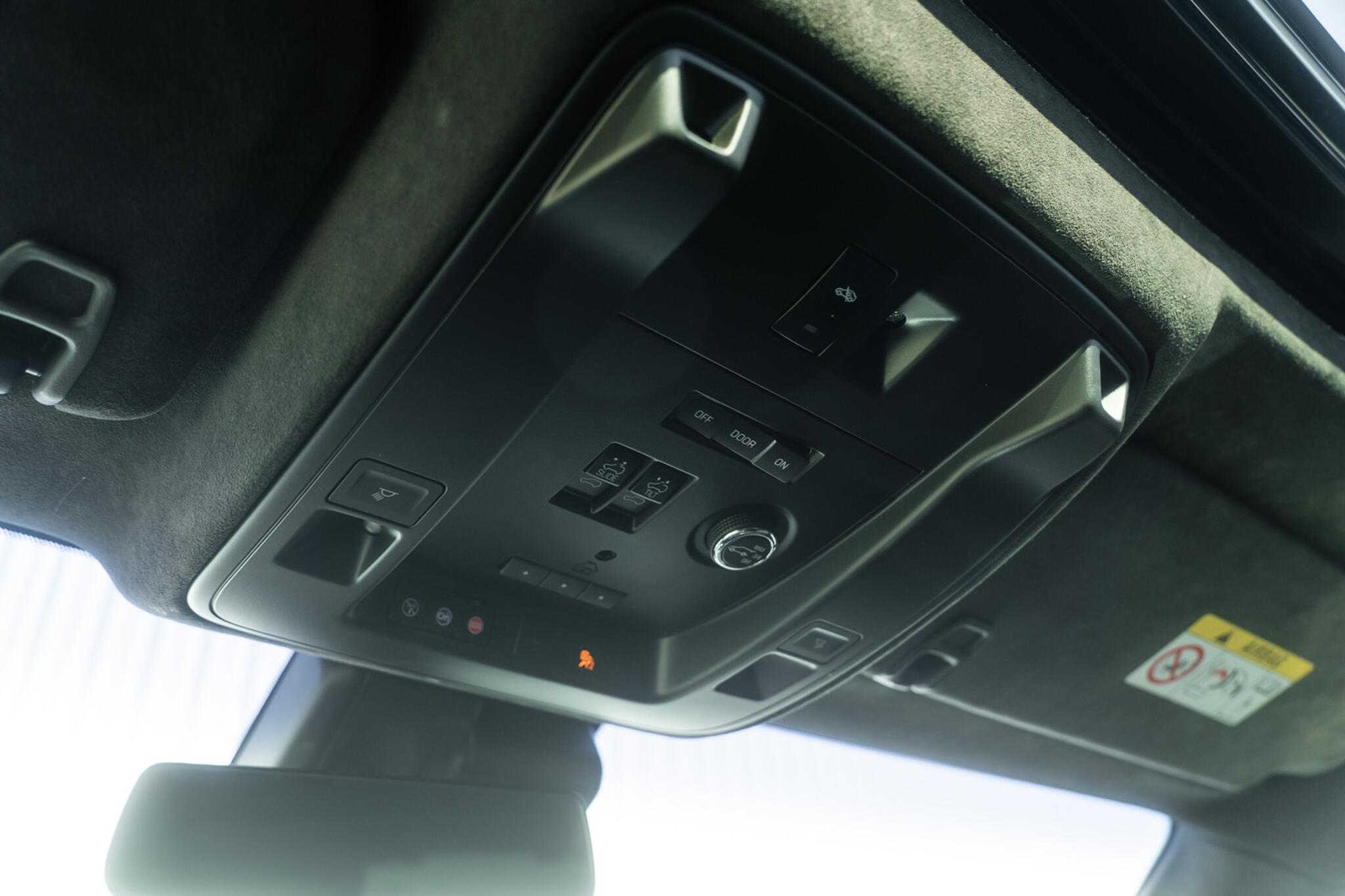 Cadillac Escalade view 54