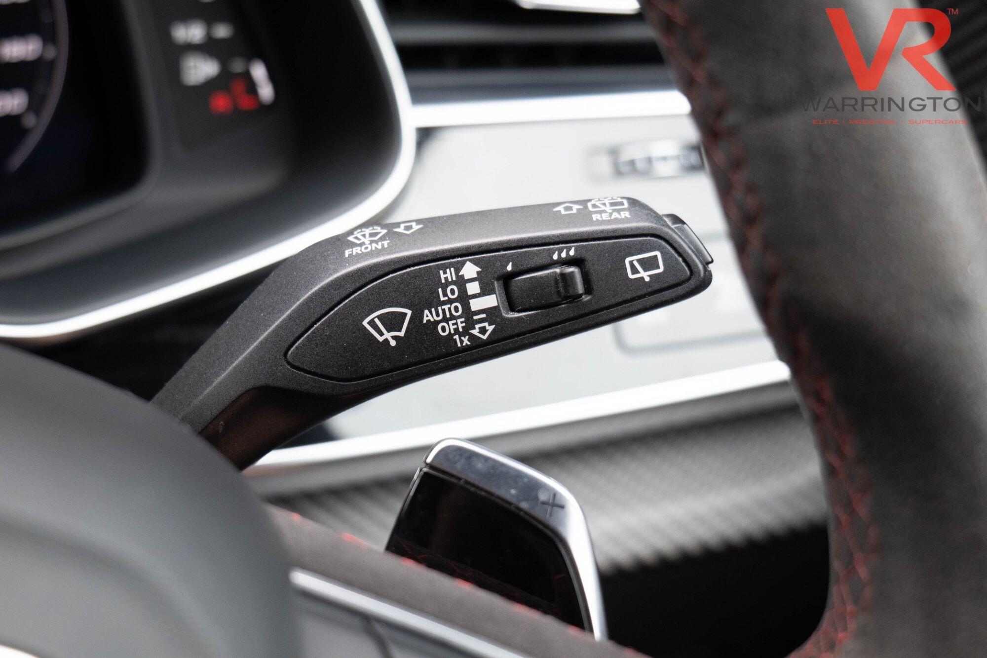 Audi RSQ8 view 14
