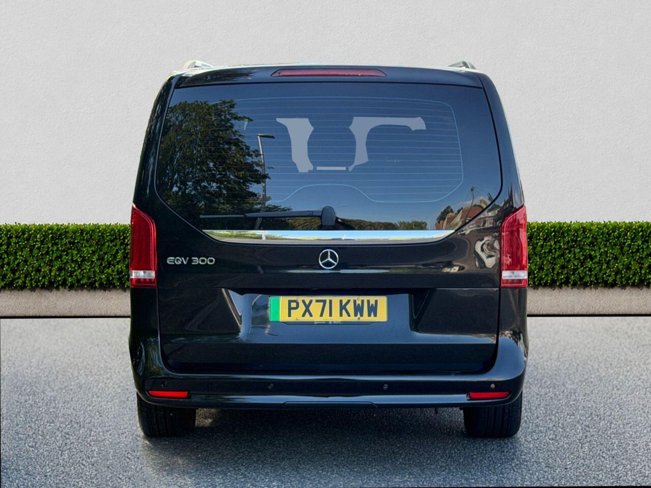 Mercedes-Benz EQV view 6