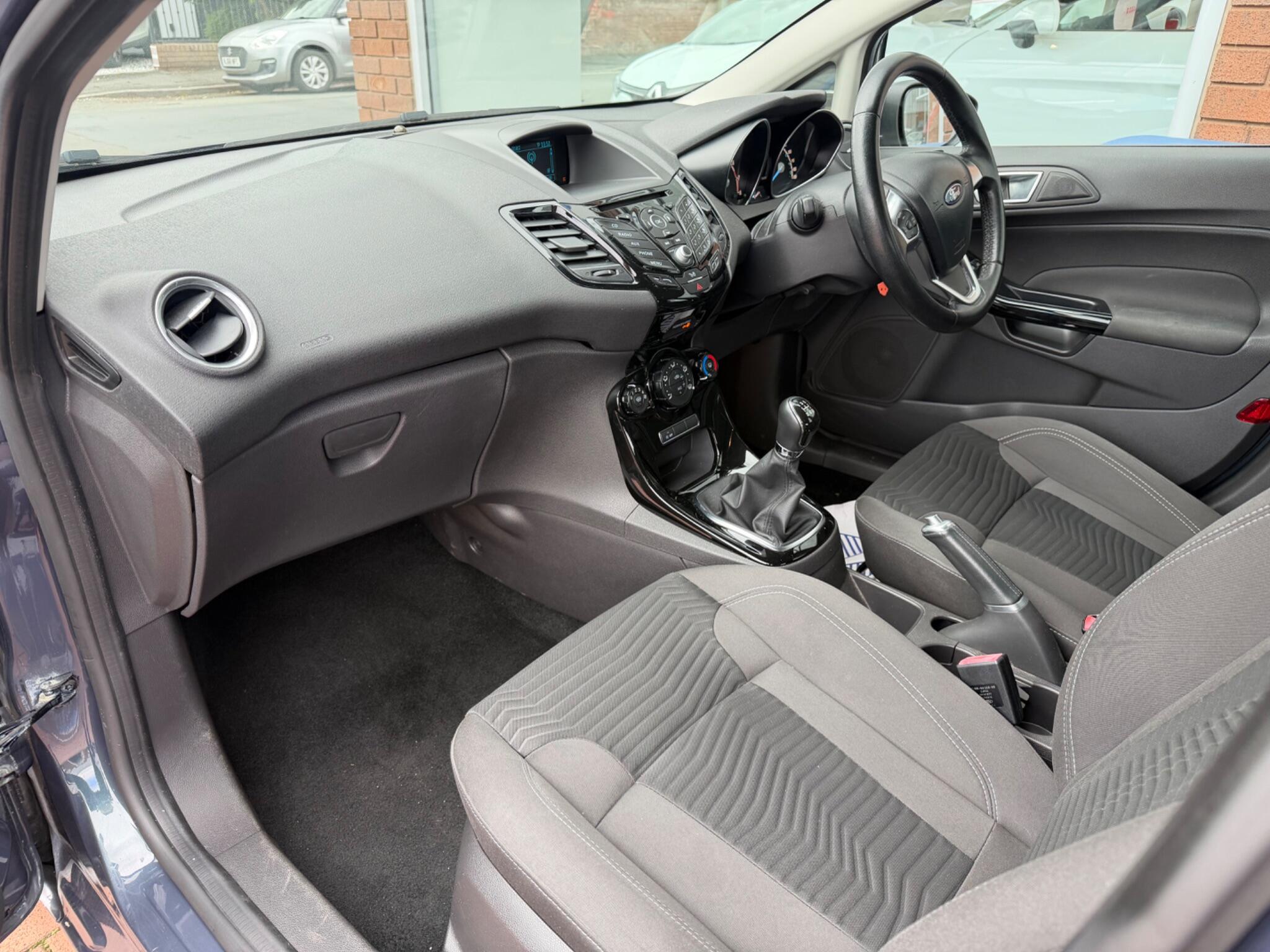 Ford Fiesta view 19