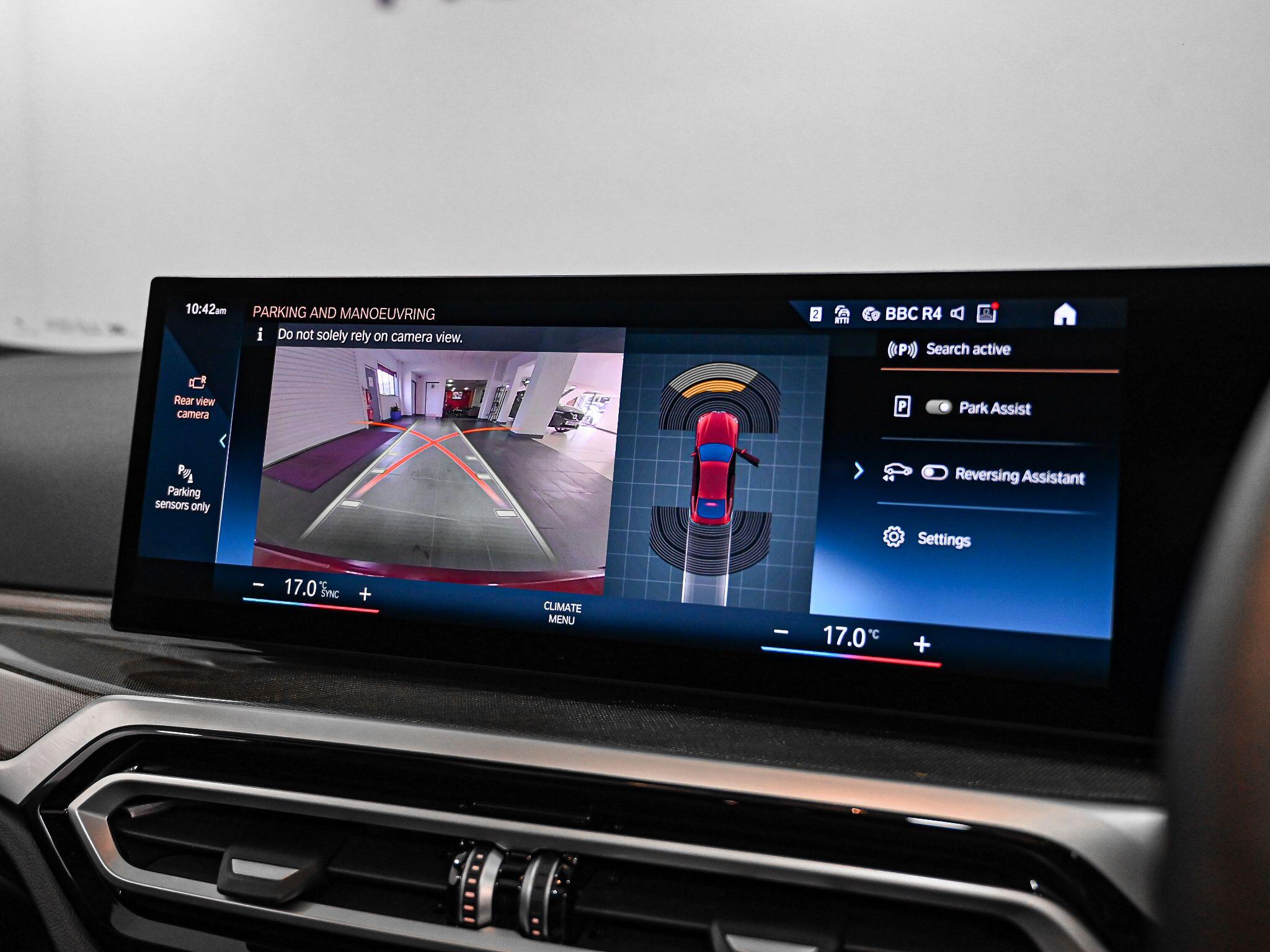 BMW 4 Series view 17
