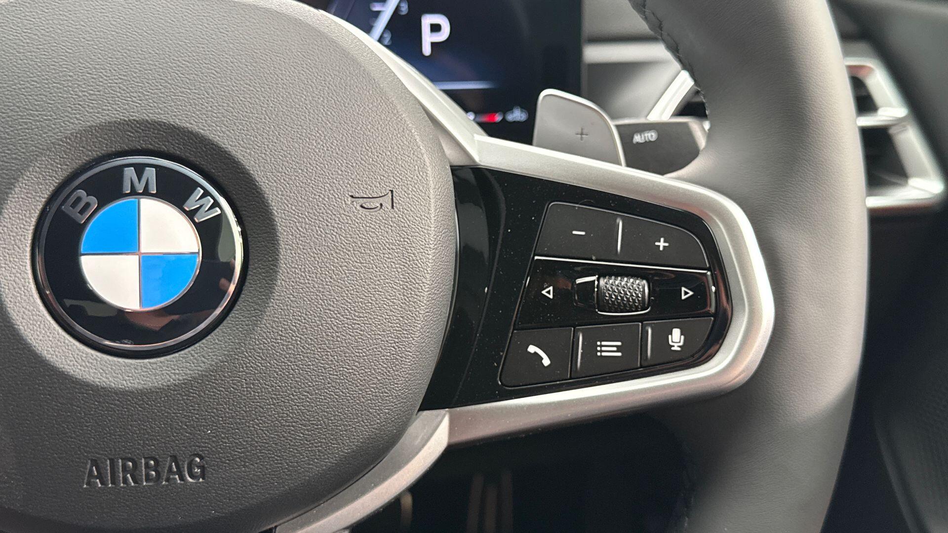 BMW 2 Series view 18