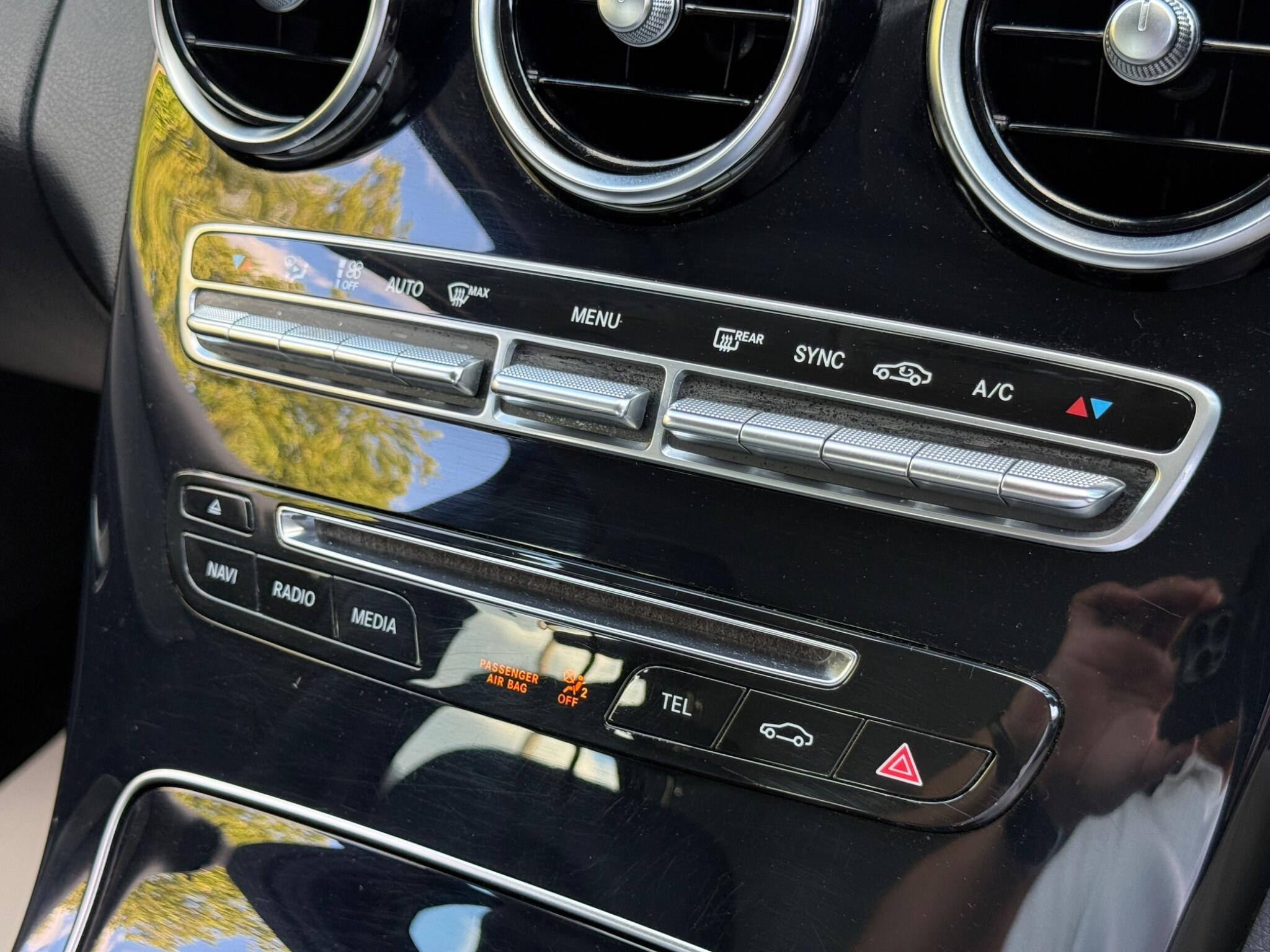 Mercedes-Benz C Class - Image 55