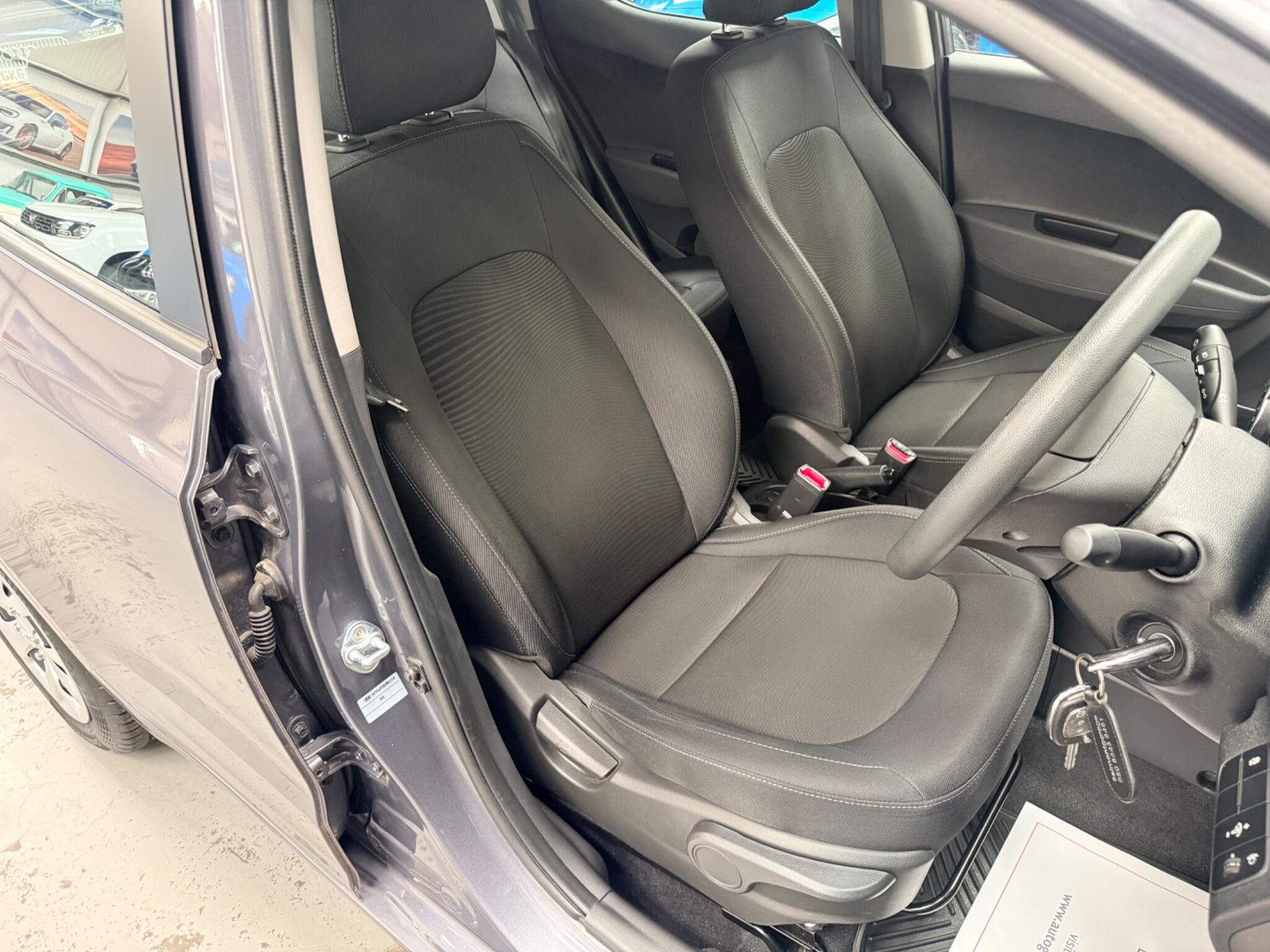 Hyundai I10 view 29