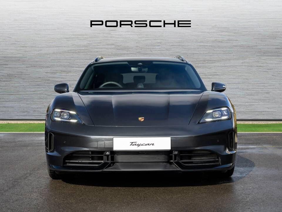 Porsche Taycan view 7