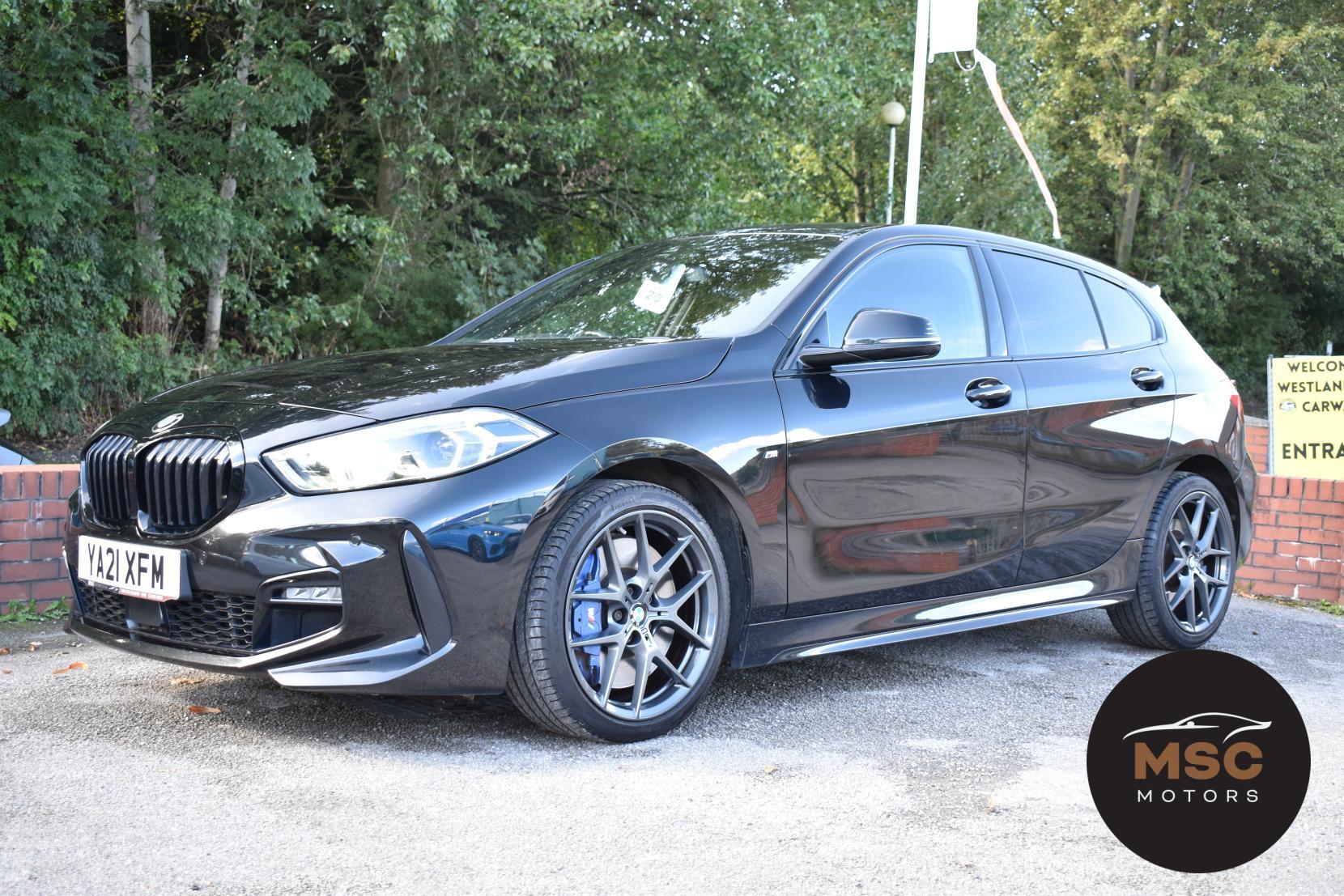 BMW 1 Series view 8