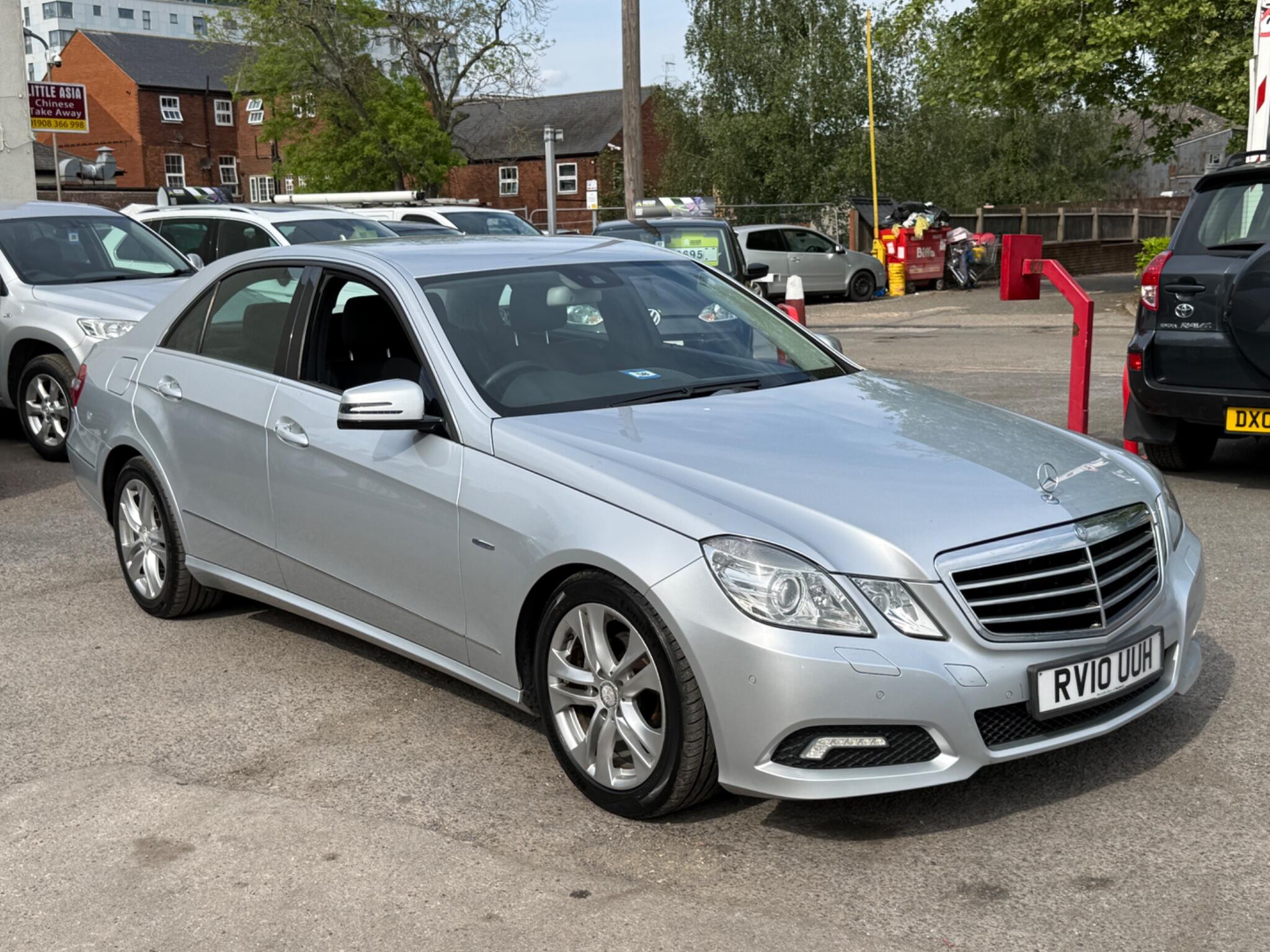 Mercedes-Benz E Class - Image 5
