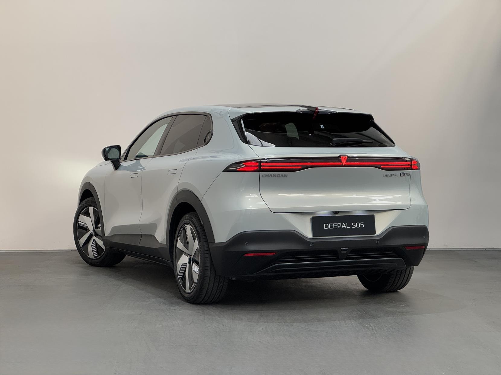 Changan Deepal S05 view 13