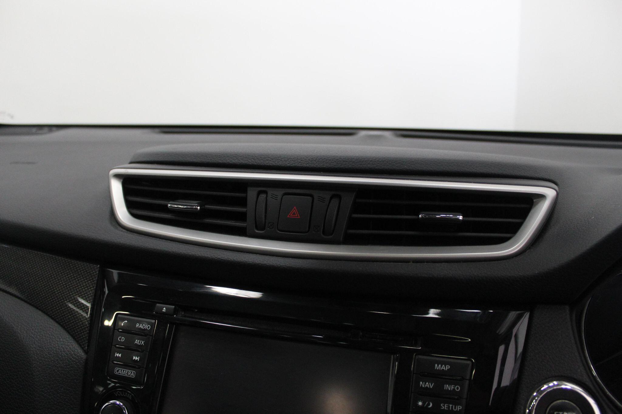 Nissan X-Trail view 43