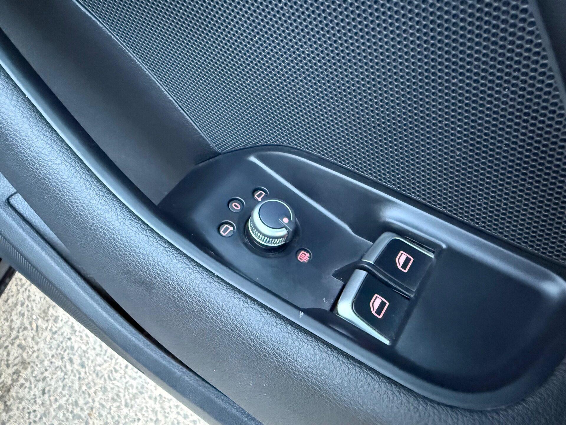 Audi A3 view 25