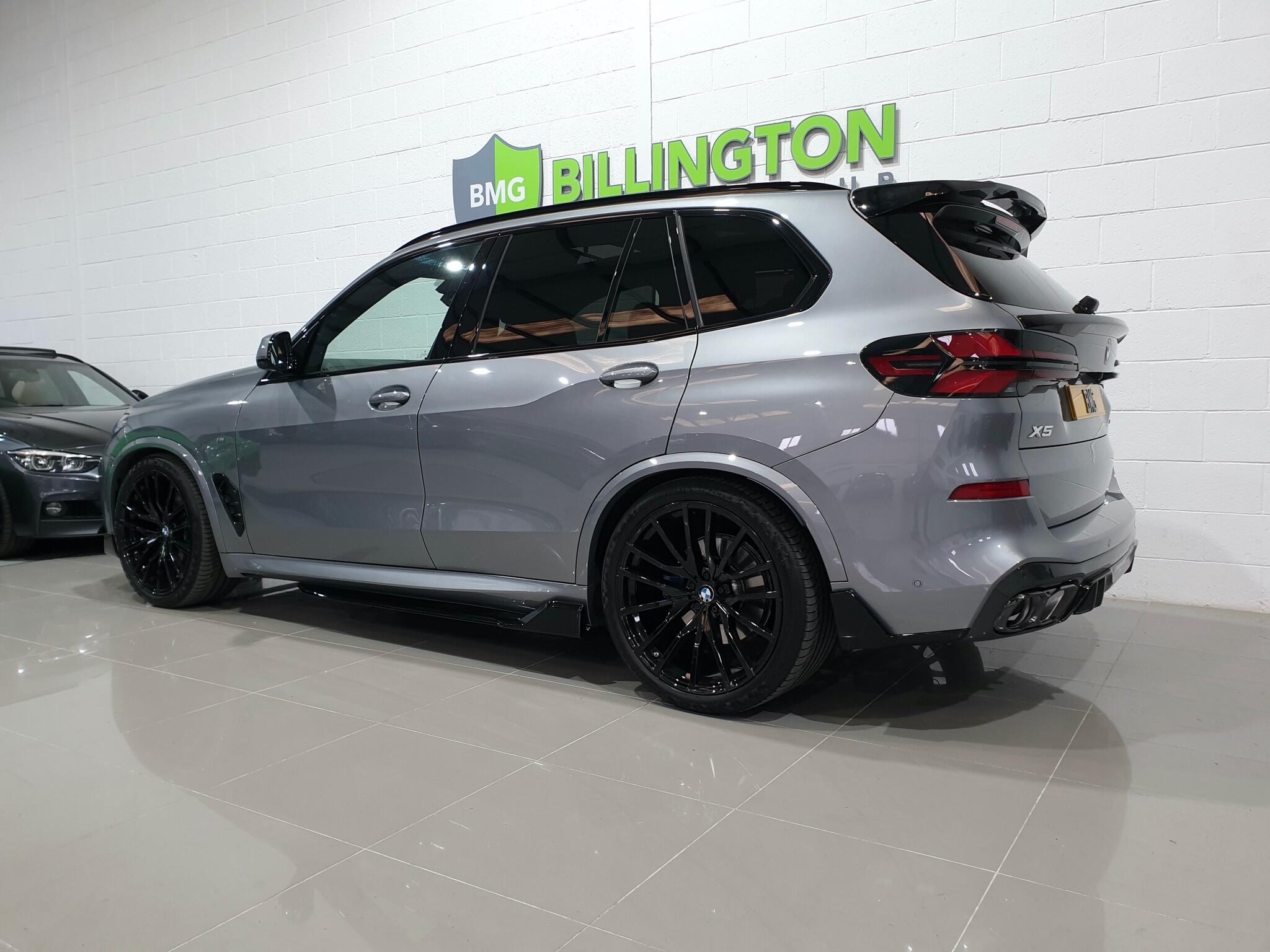 BMW X5 view 35