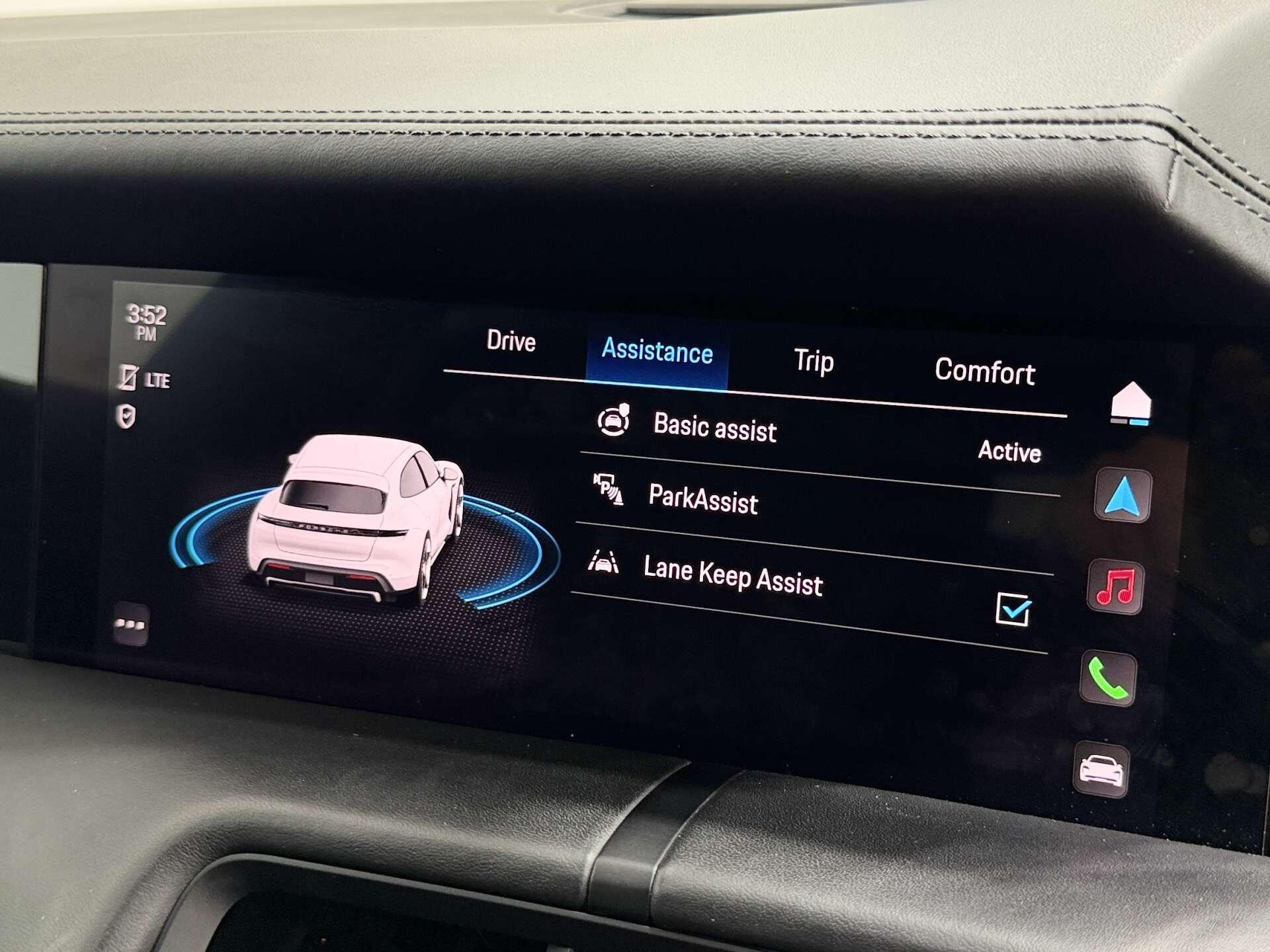 Porsche Taycan view 48